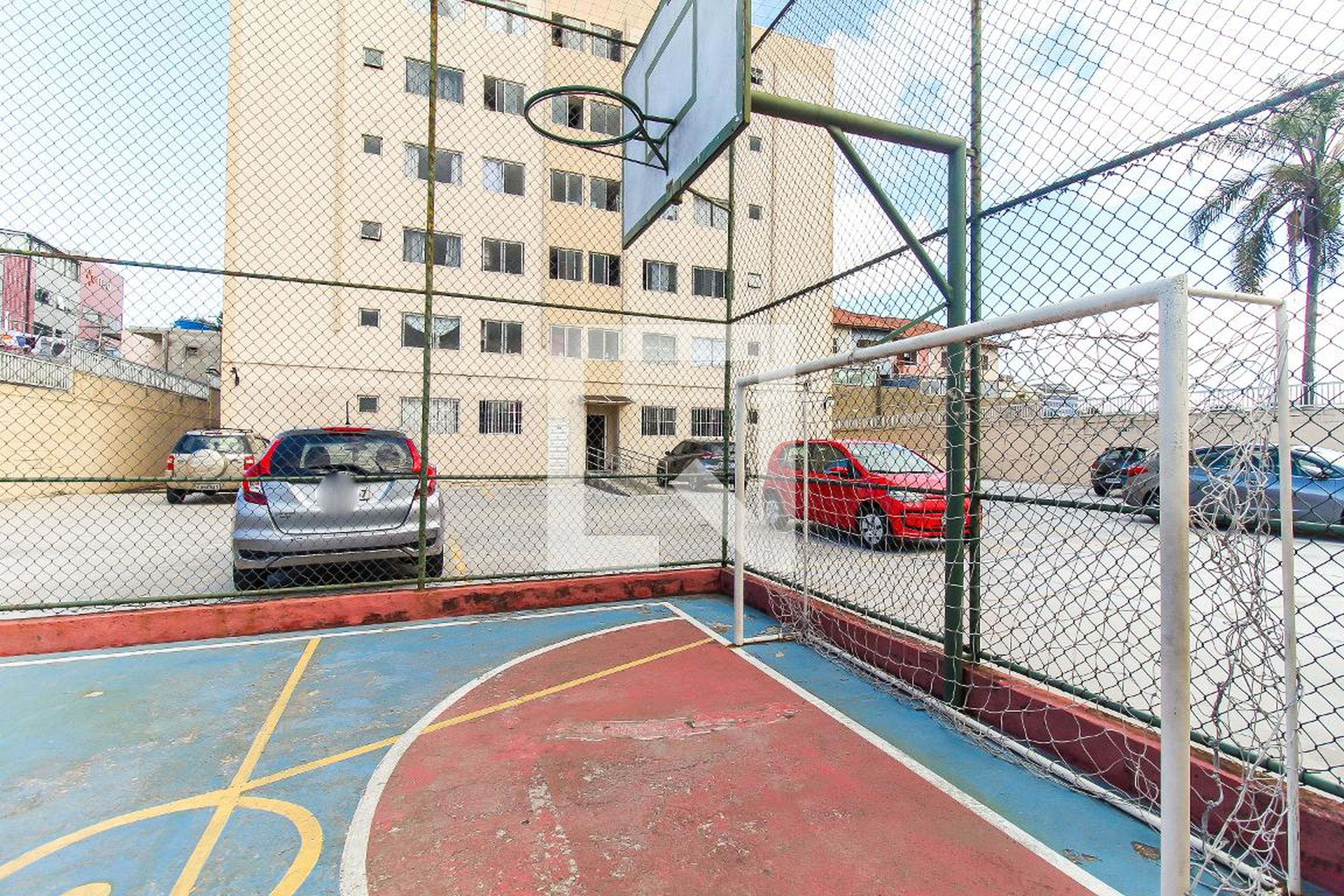 Quadra Esportiva - Flores De Primavera