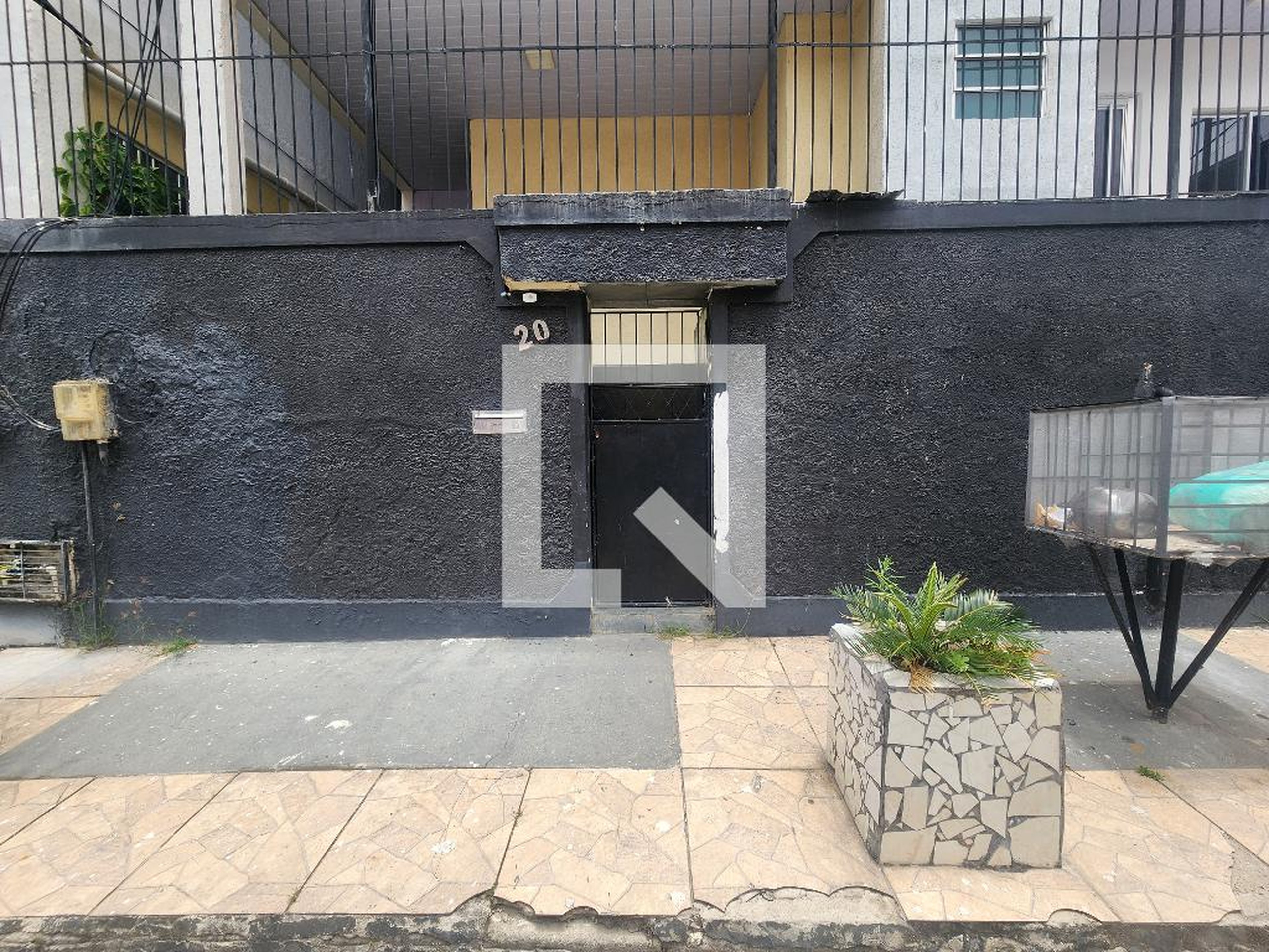 Fachada Condomínio em Travessa Floresta, 21987365946