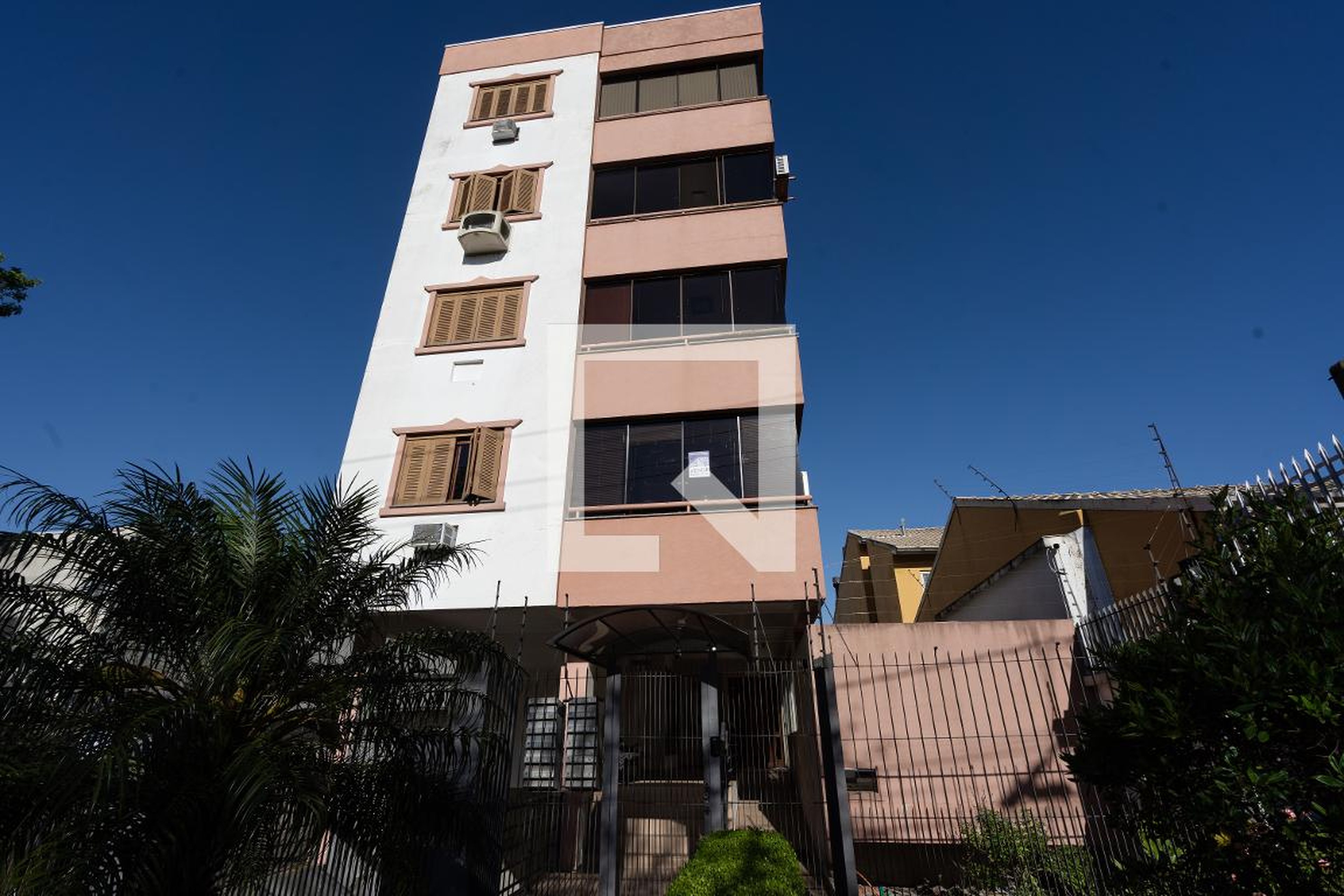 Fachada Edifício Van Gogh