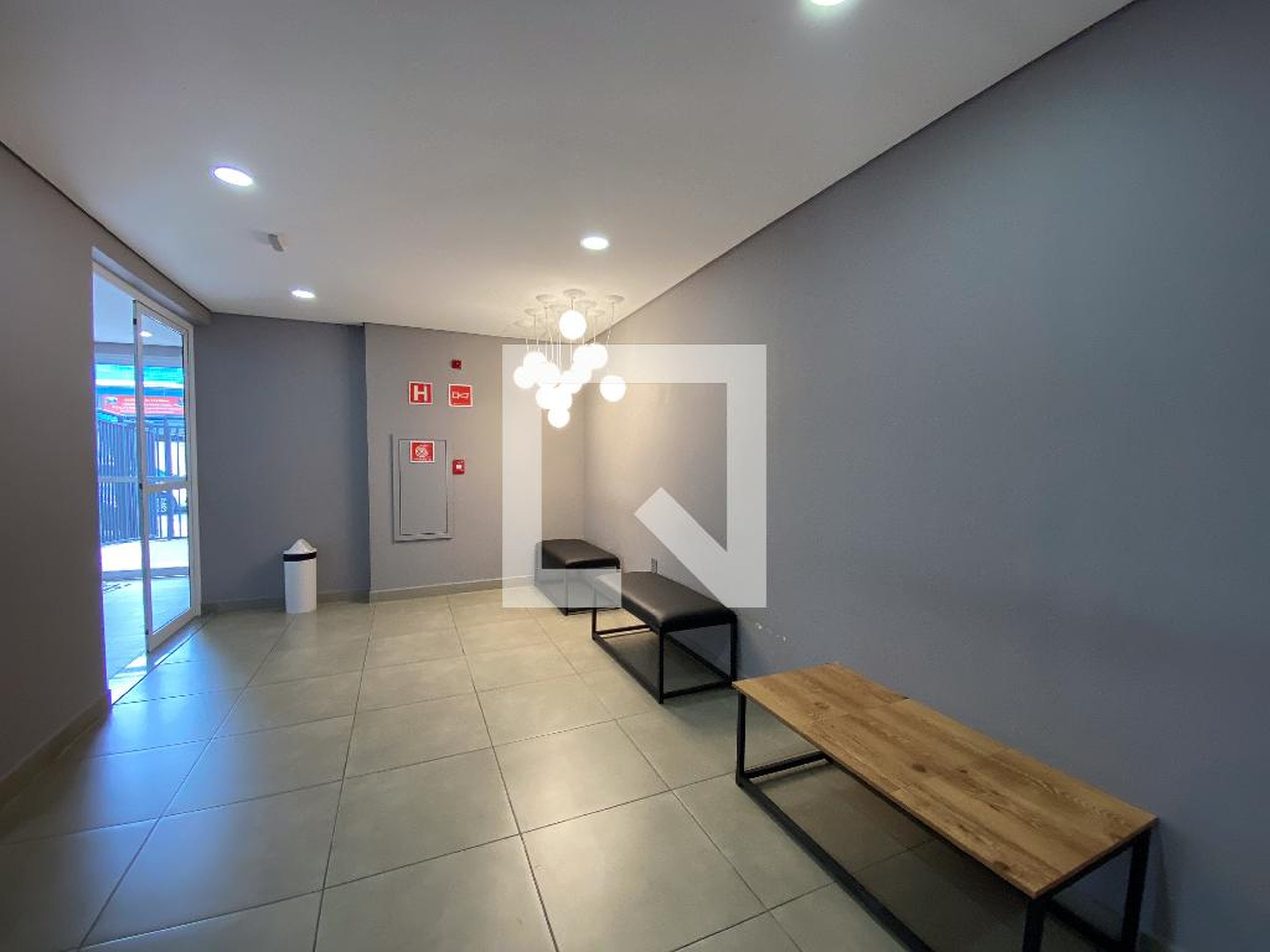 Hall de entrada - Dom Brás - Tibério