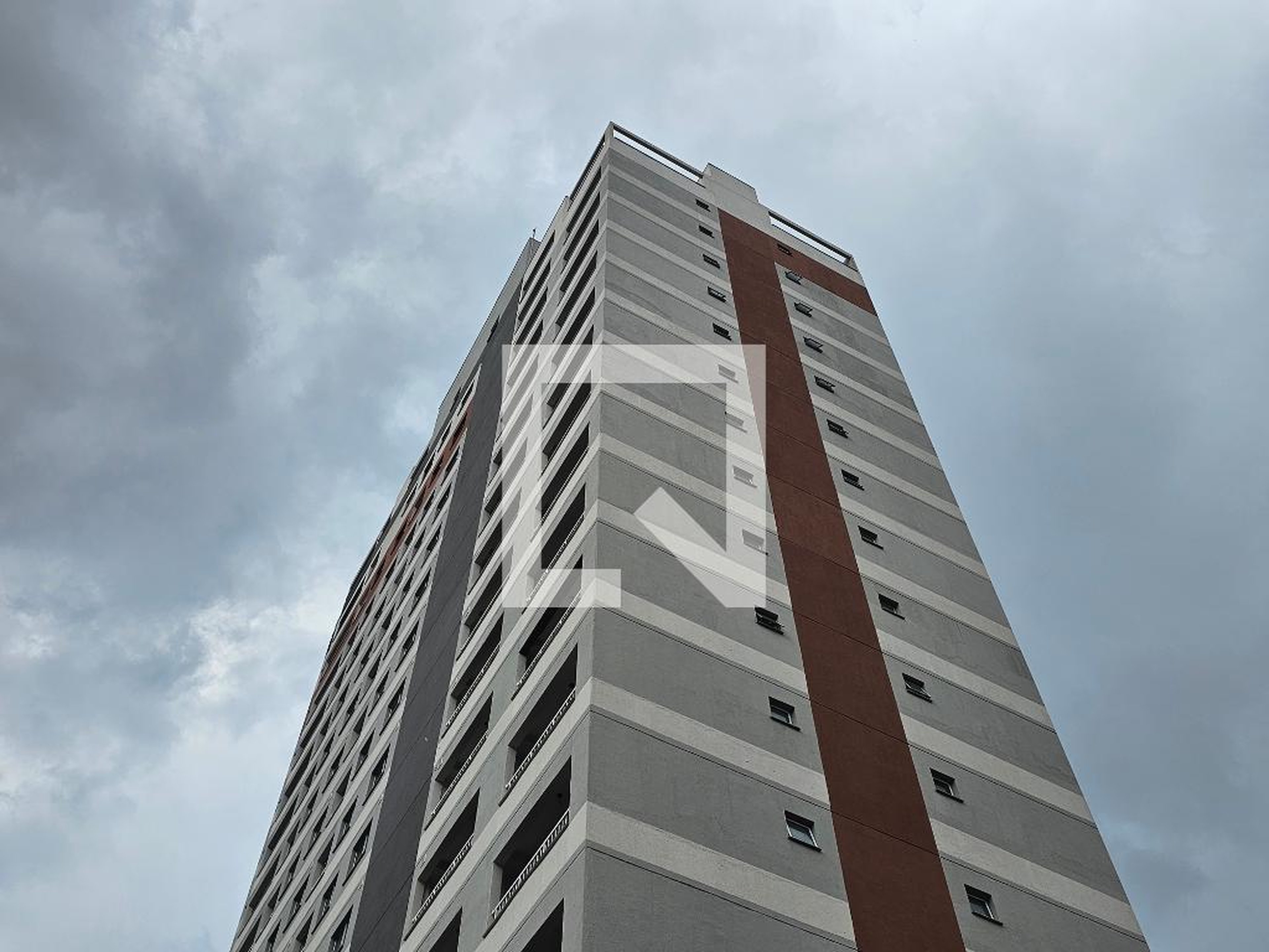 Fachada Condomínio Metrocasa Vila Romana