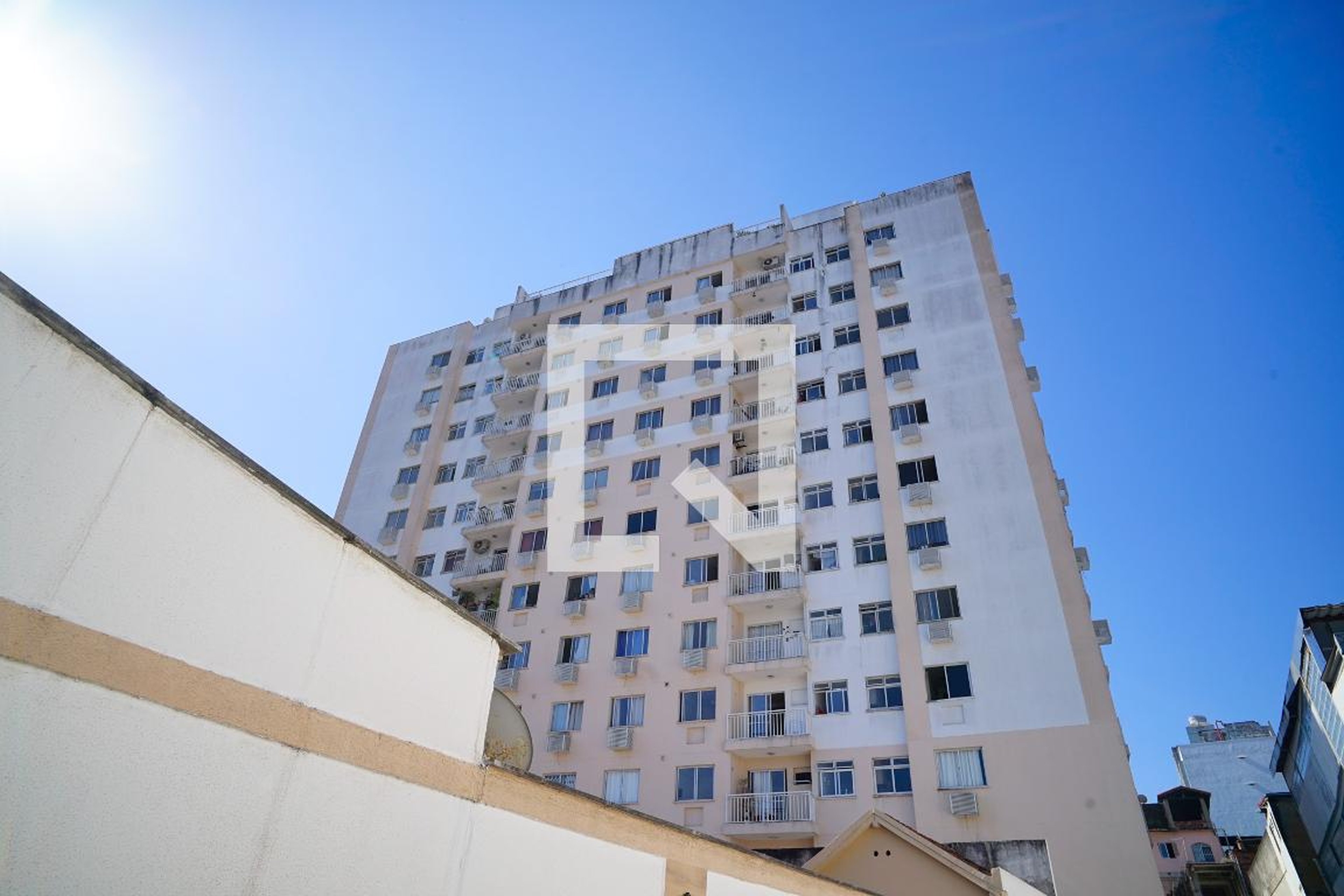 Fachada Condomínio Porto Central Residencias