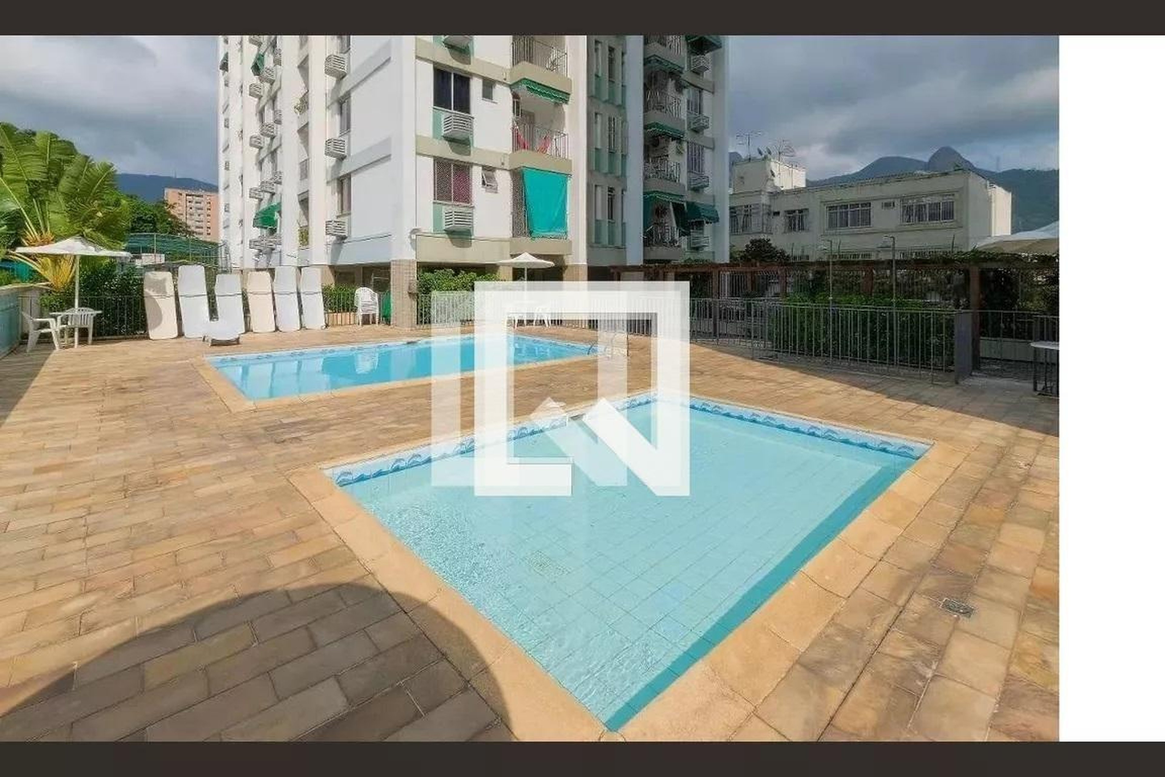 Piscina - Edifício Grajaú Ville