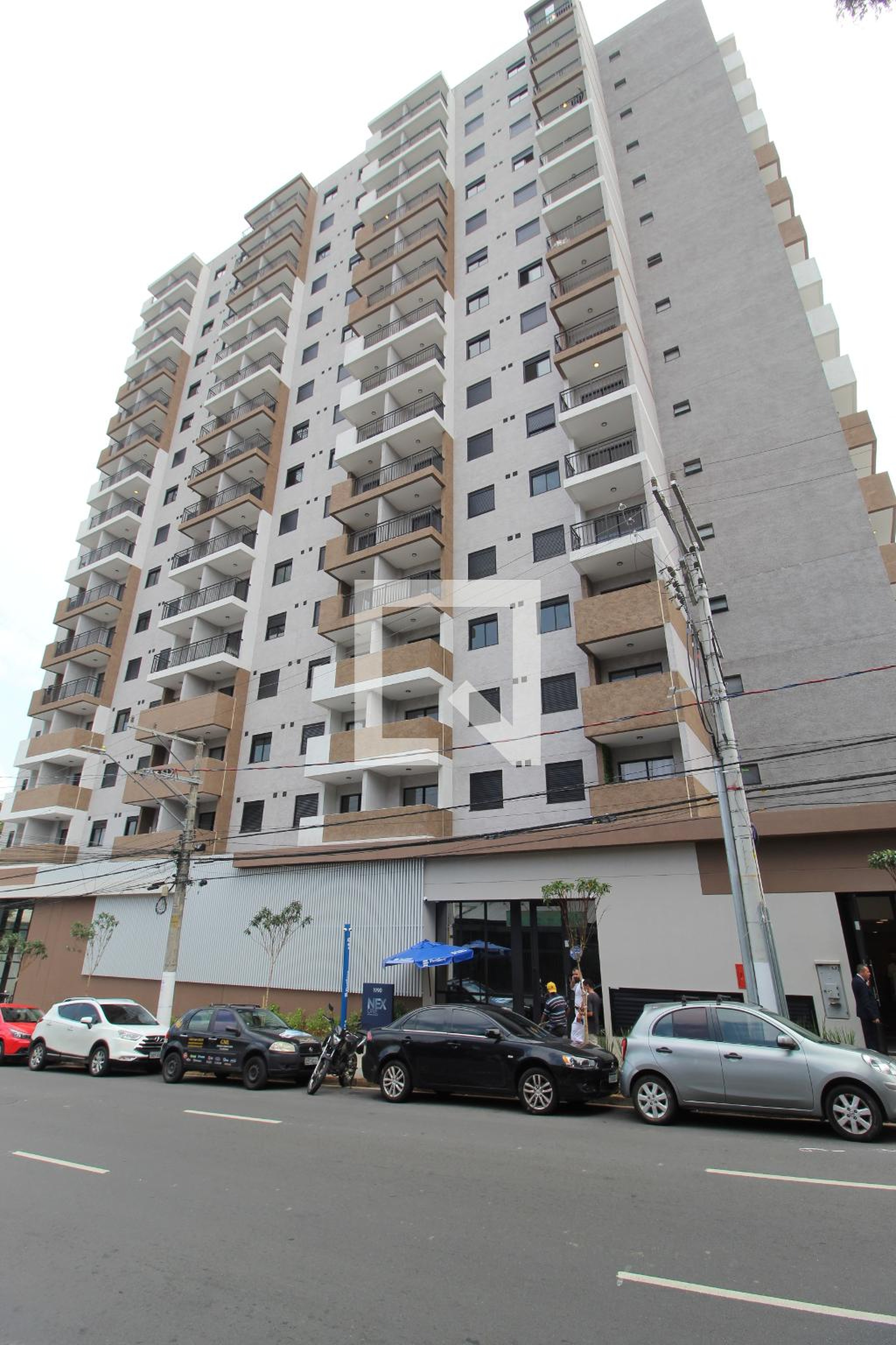 Fachada do Prédio Condomínio NEX One Nhambiquaras