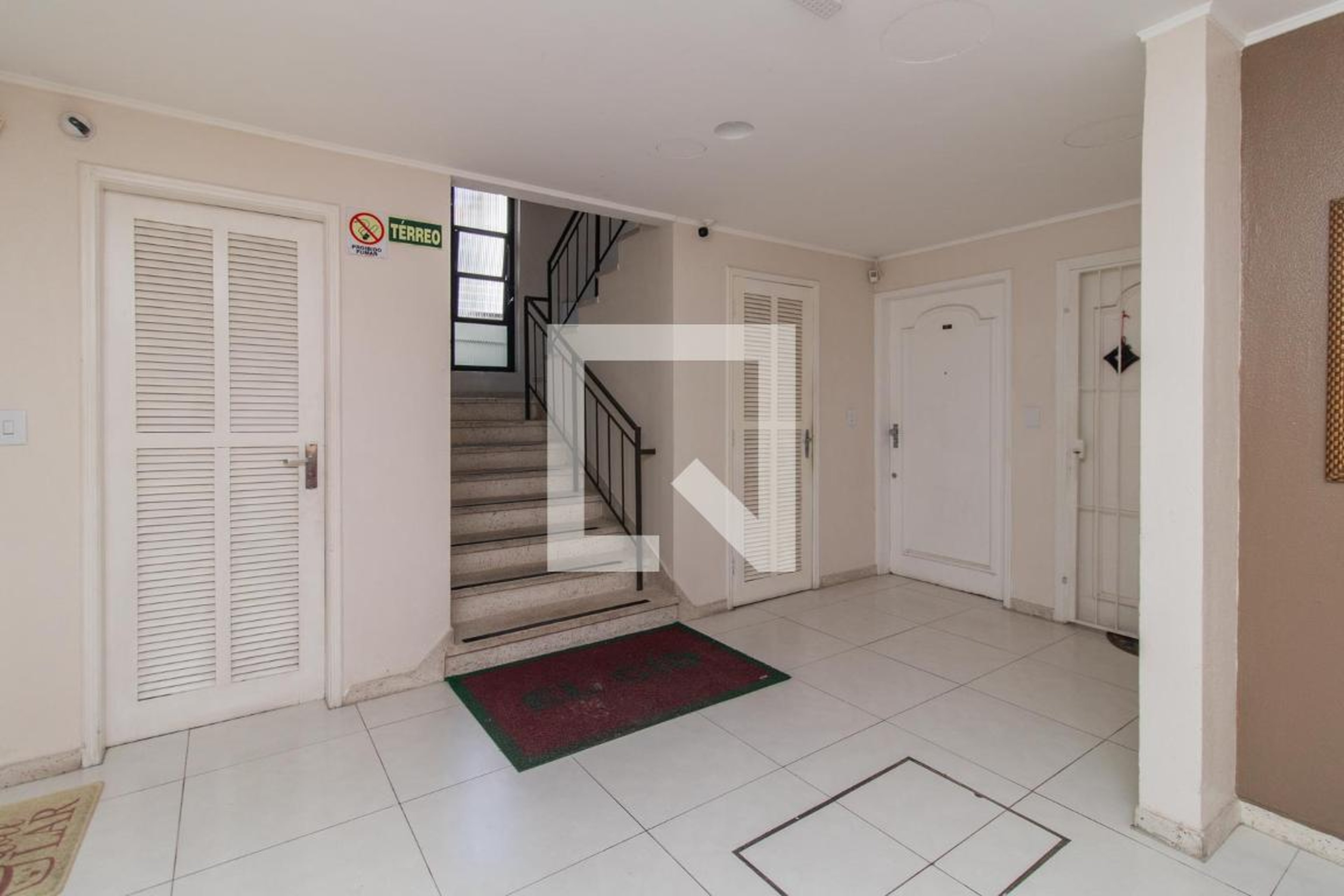 Hall social - El Cid