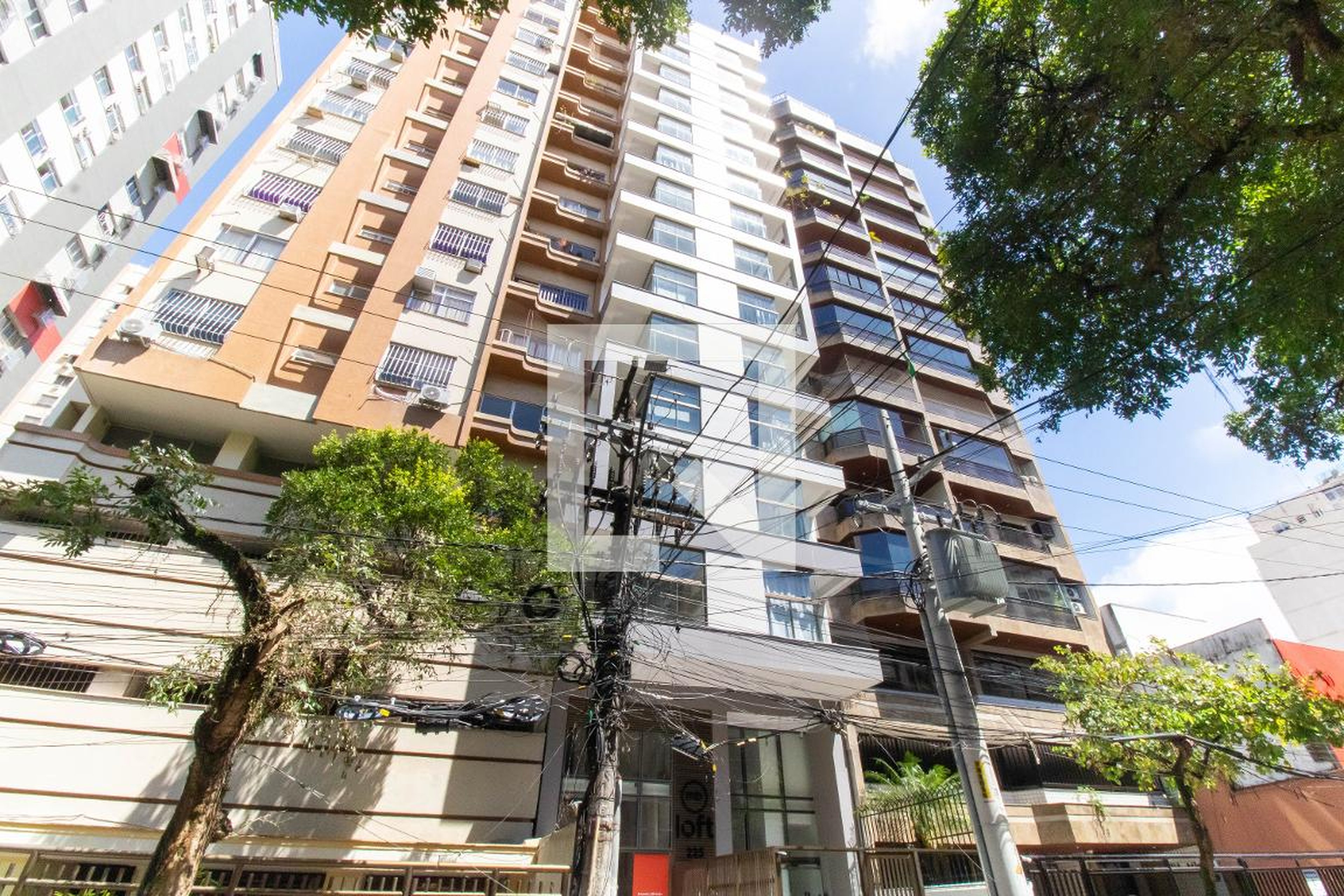 Fachada Condomínio MB Loft