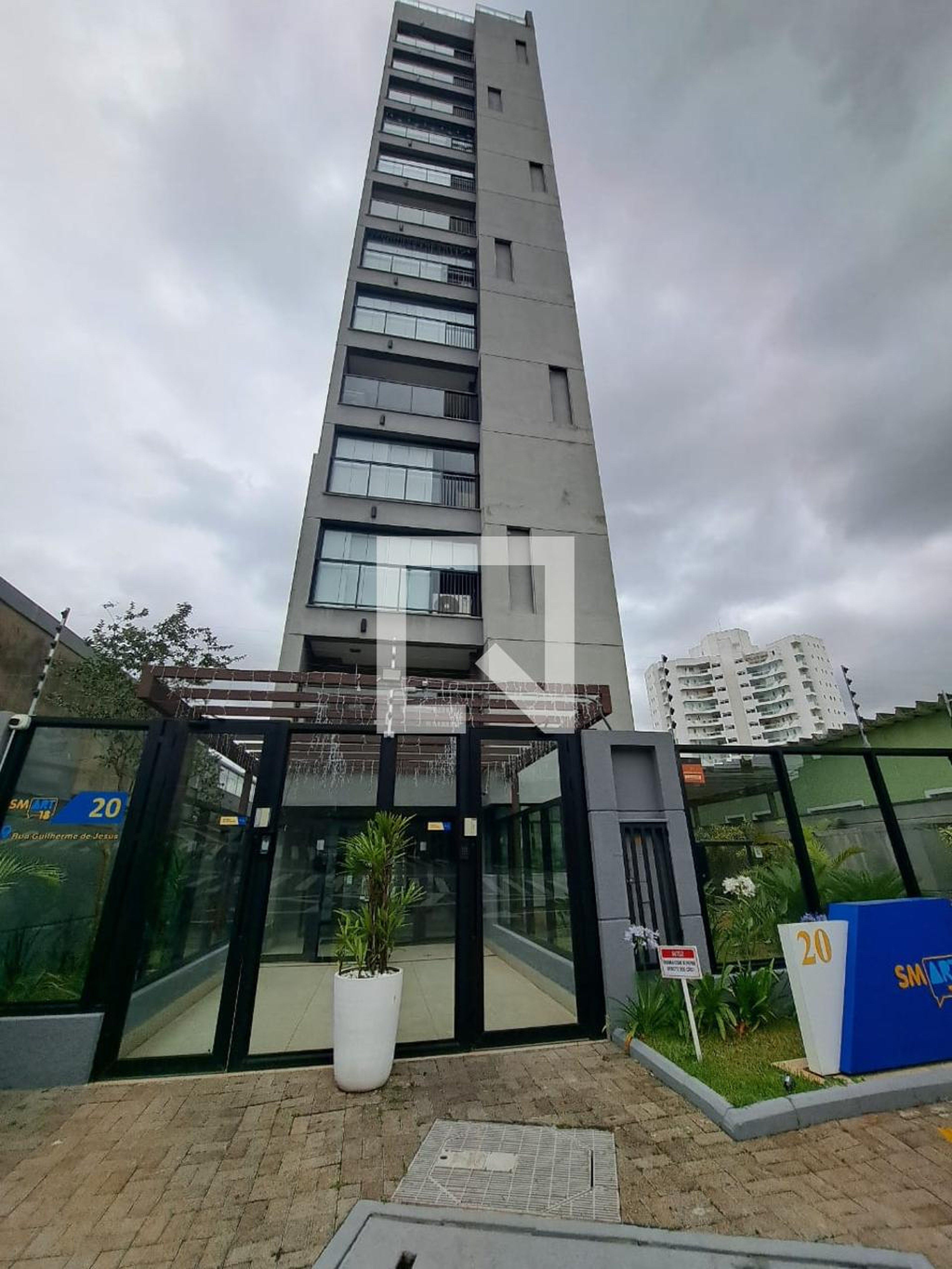Fachada do Prédio Condomínio Smart 18