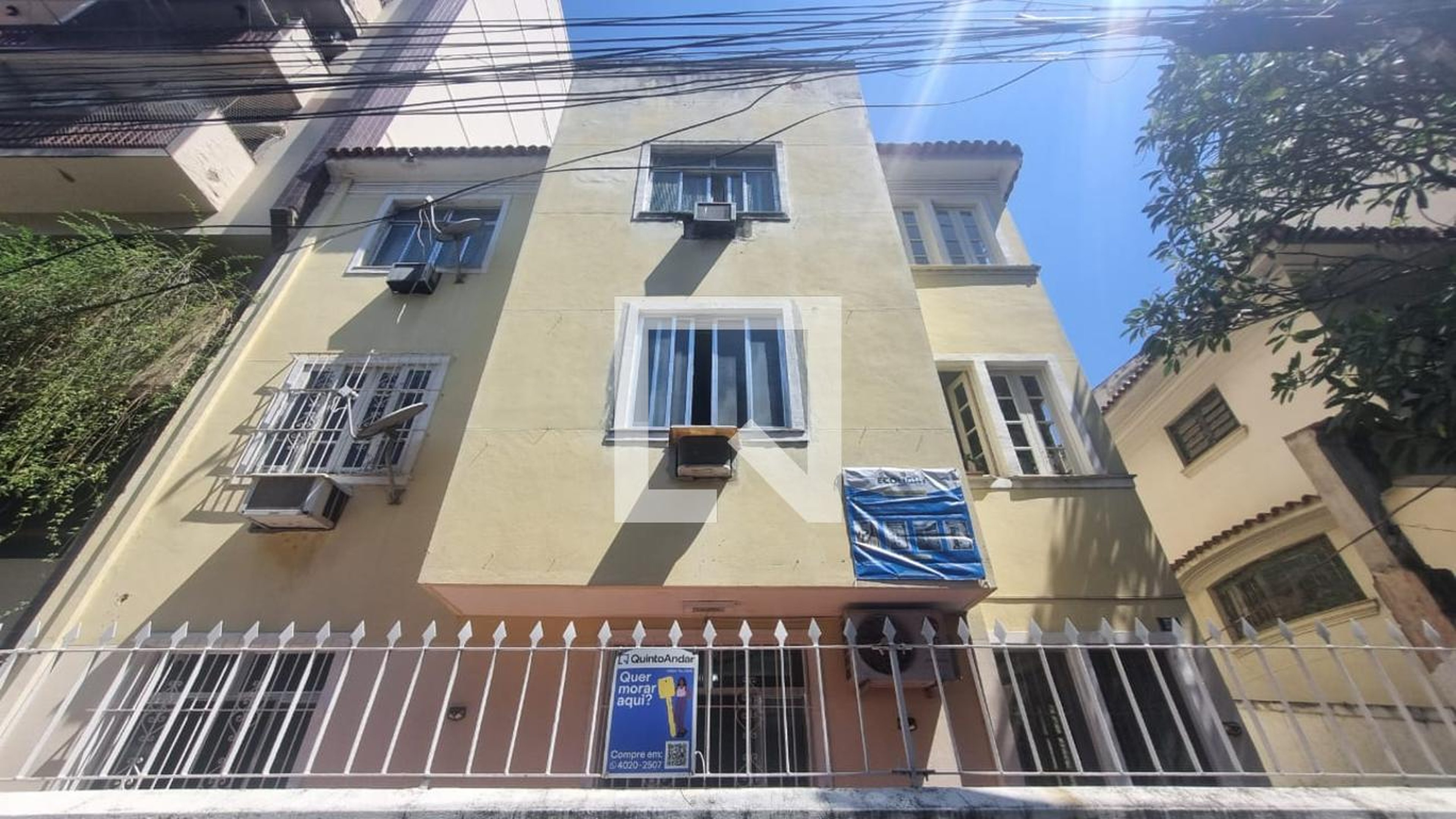 Fachada Condomínio em Rua Doutor Oscar Pímentel, 55