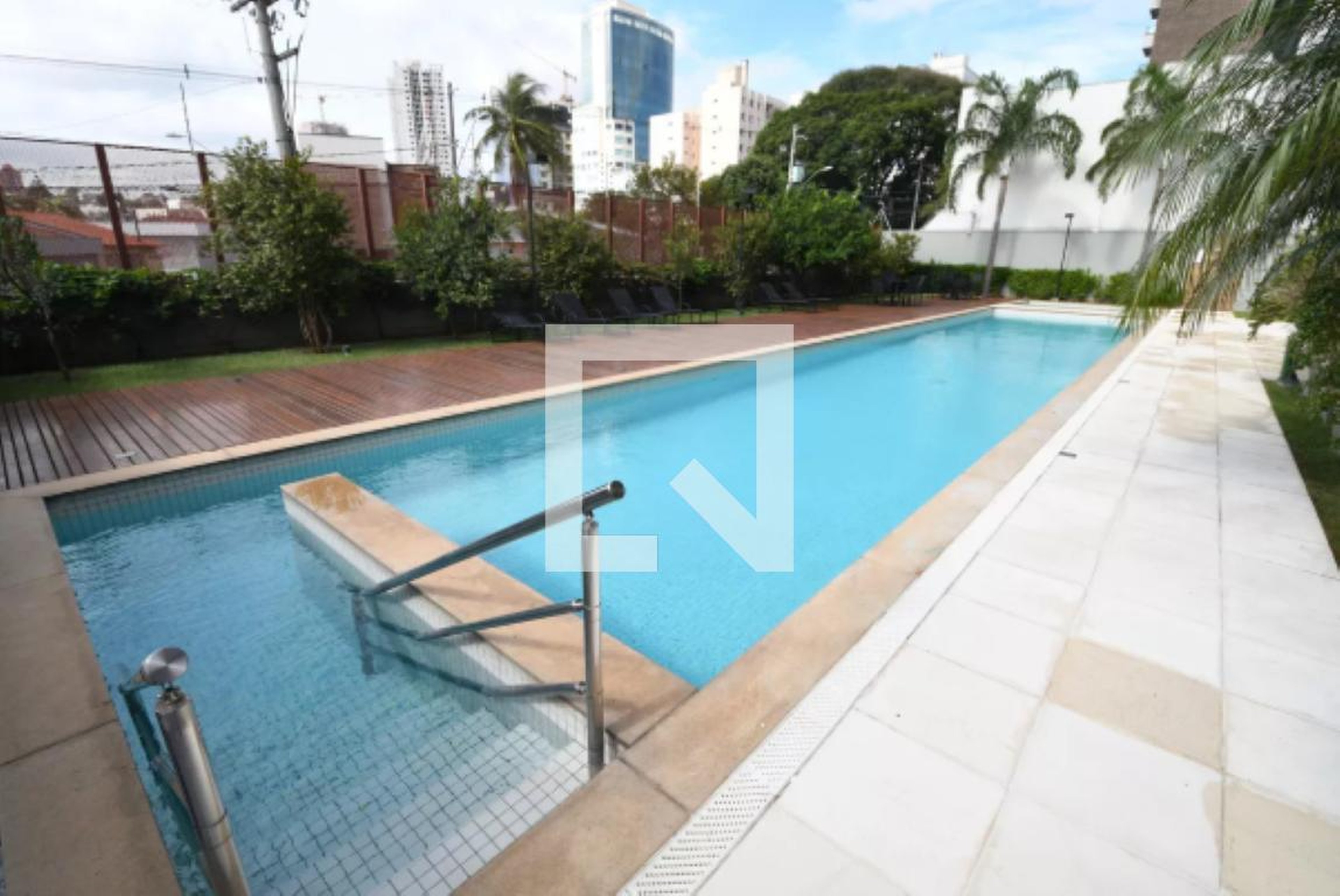 Piscina - Maxhaus Cambuí II