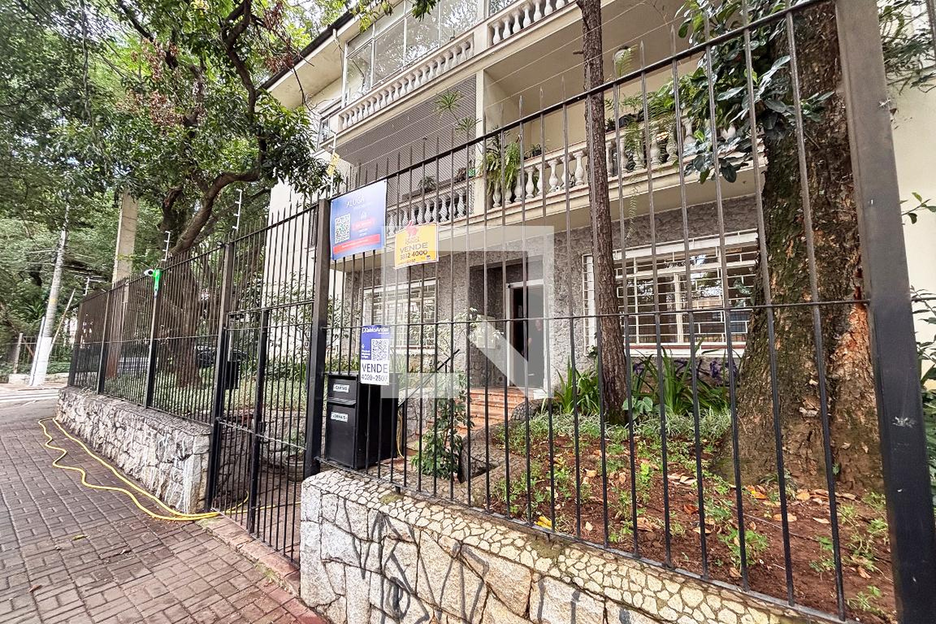 Fachada Edifício Santa Monica