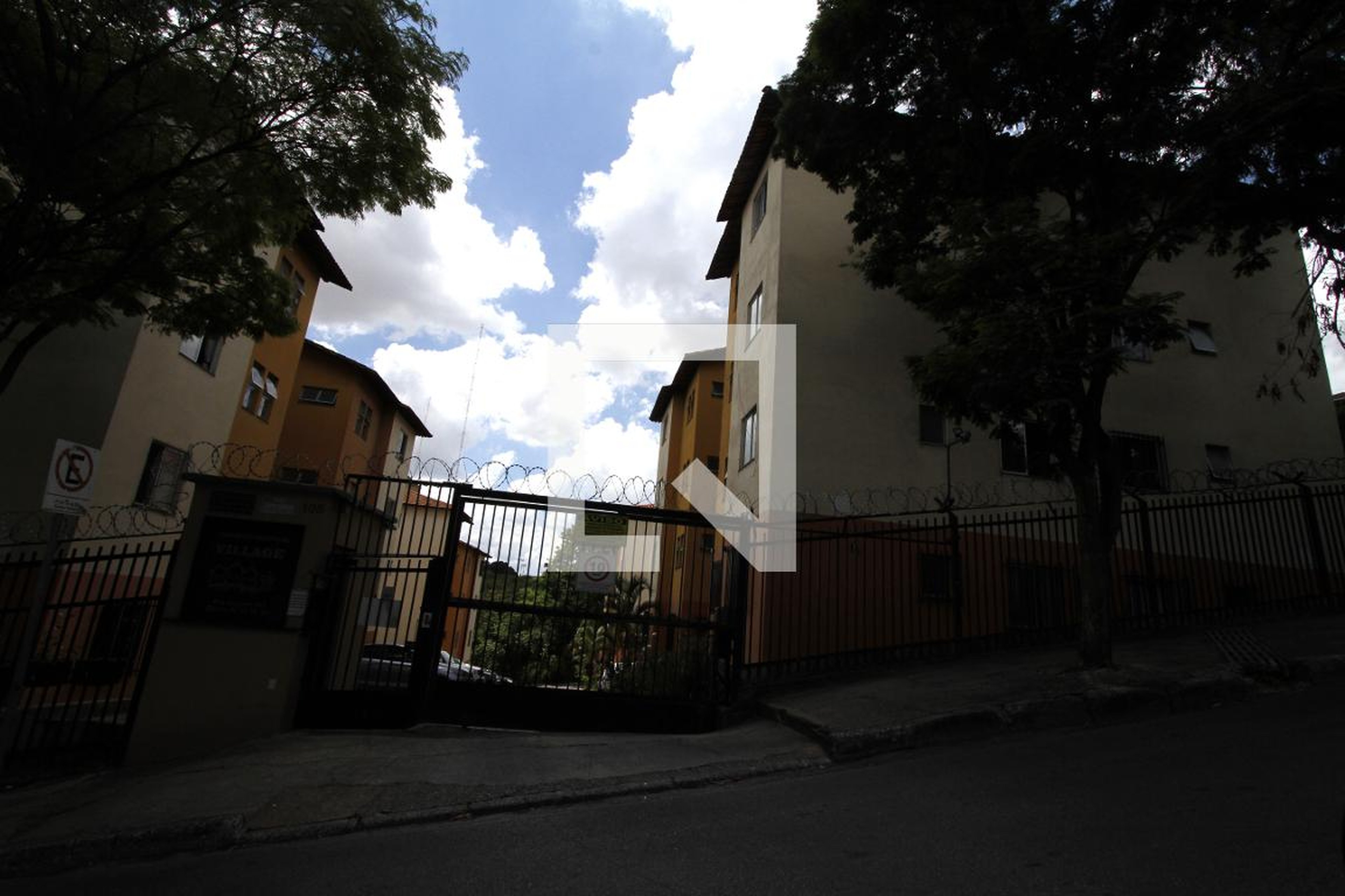 Fachada do Prédio Residencial Village