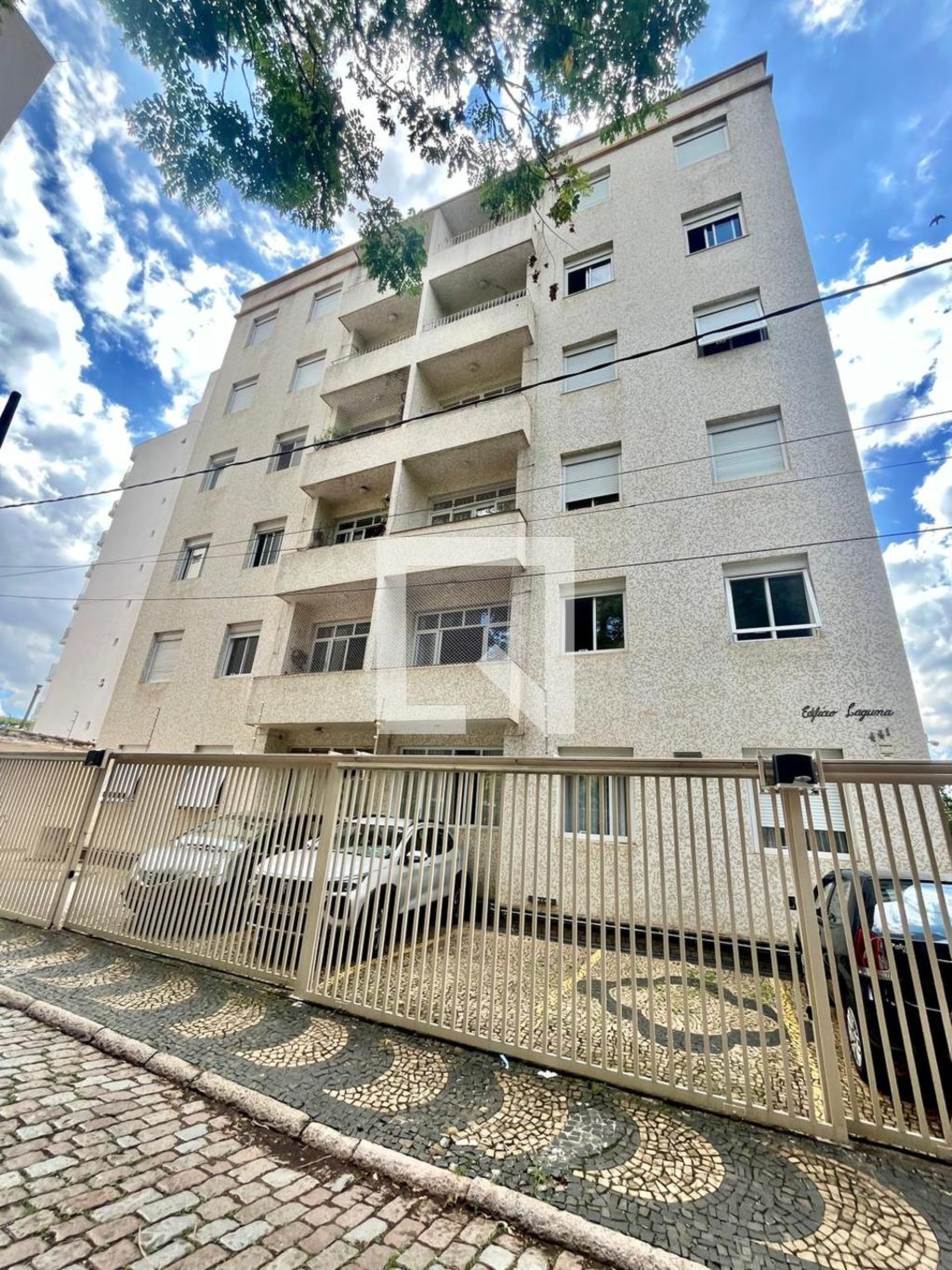 Fachada do Prédio Condomínio em Rua Major Solon, 441