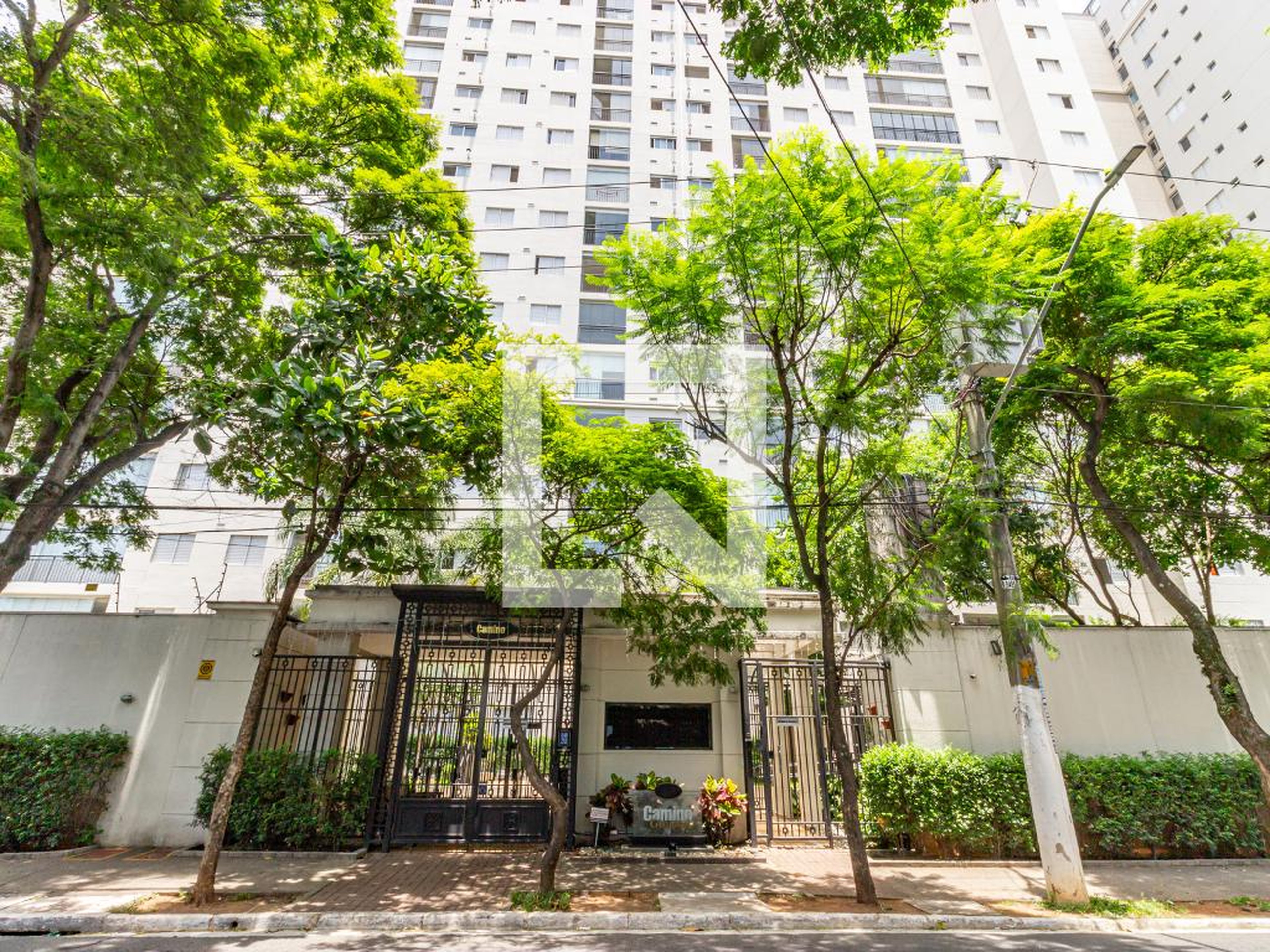 Fachada Condomínio Camino