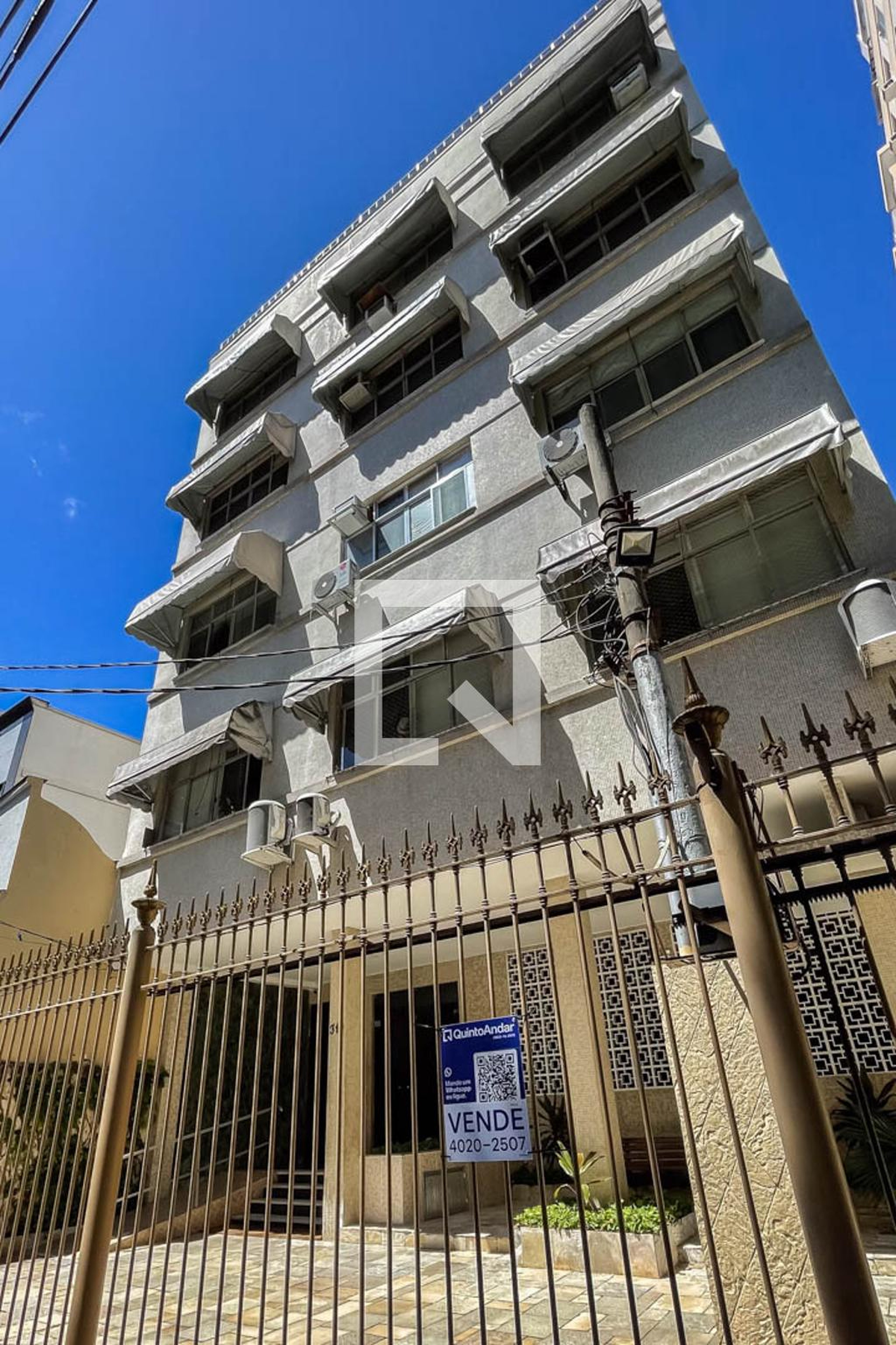 Fachada Condomínio General Vossio Brígido