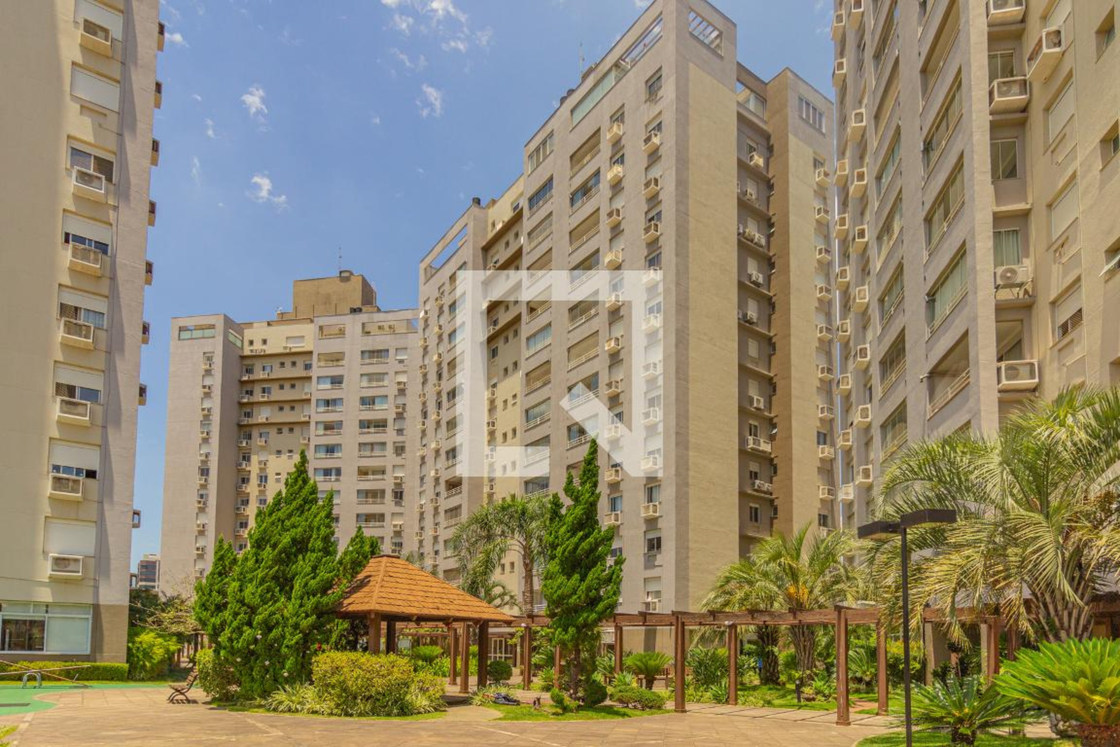 Fachada Condomínio Canoas Happiness