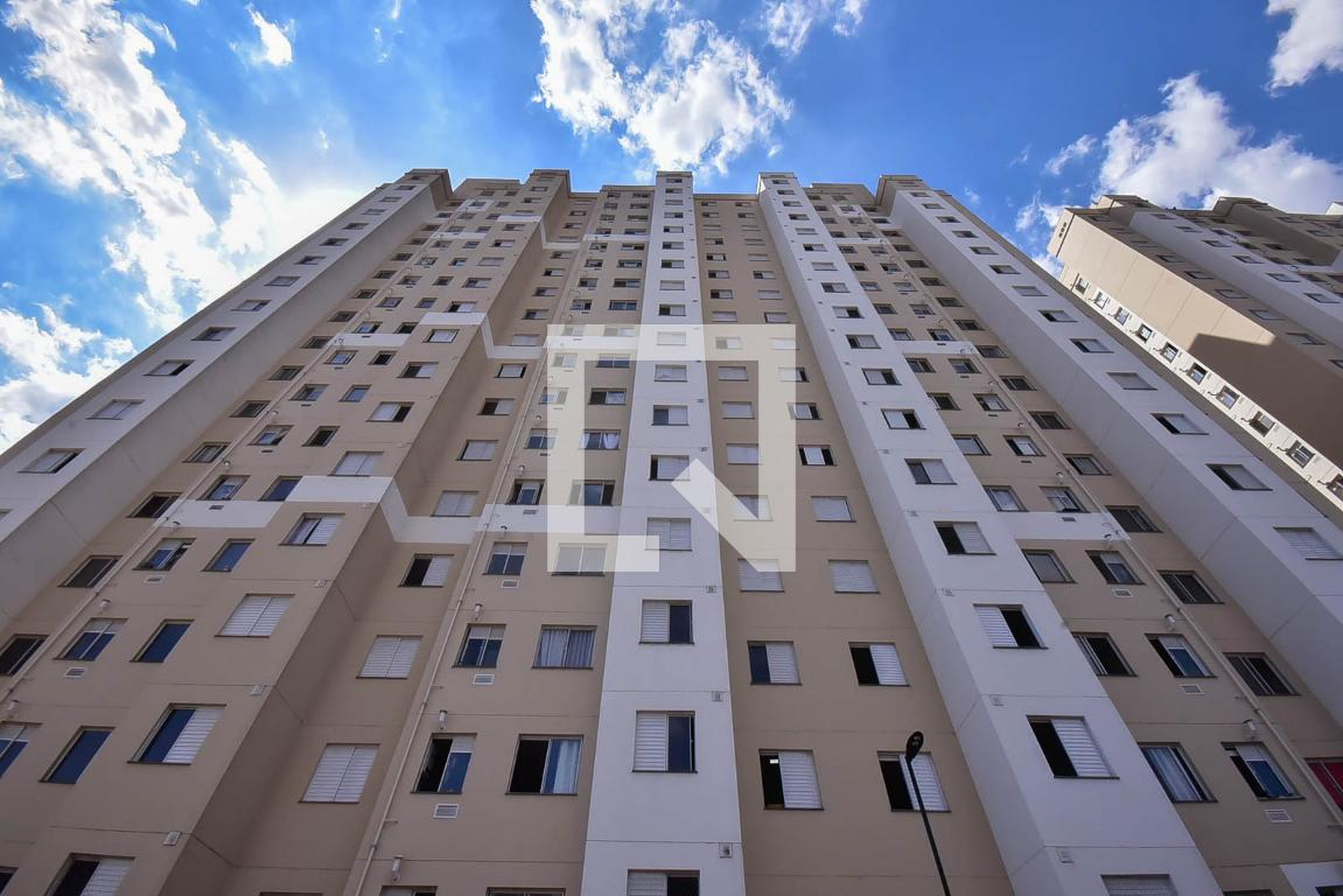 Fachada Condomínio Cury Dez Vila das Belezas 3