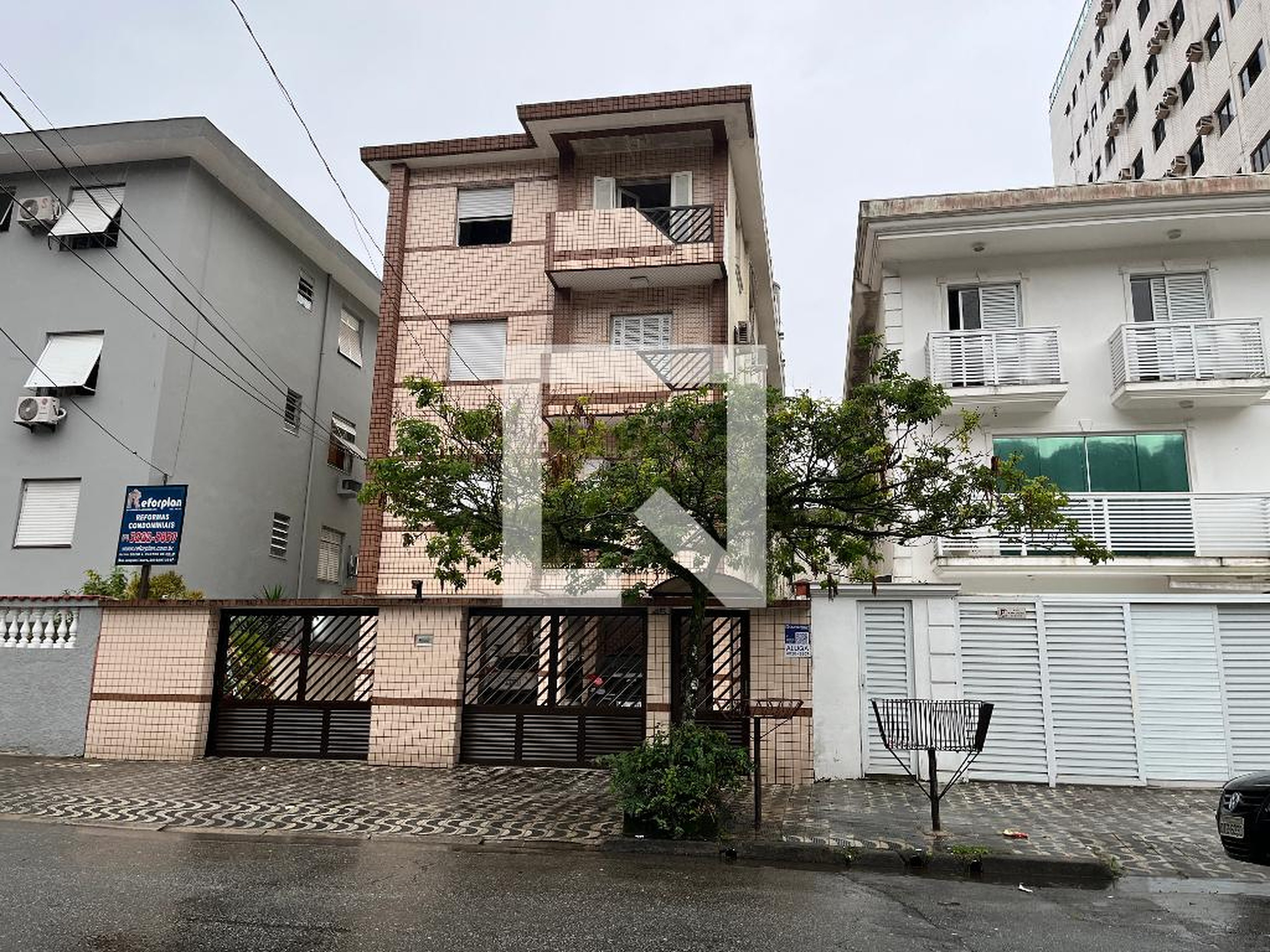 Fachada Condomínio em Rua São Judas Tadeu, 45