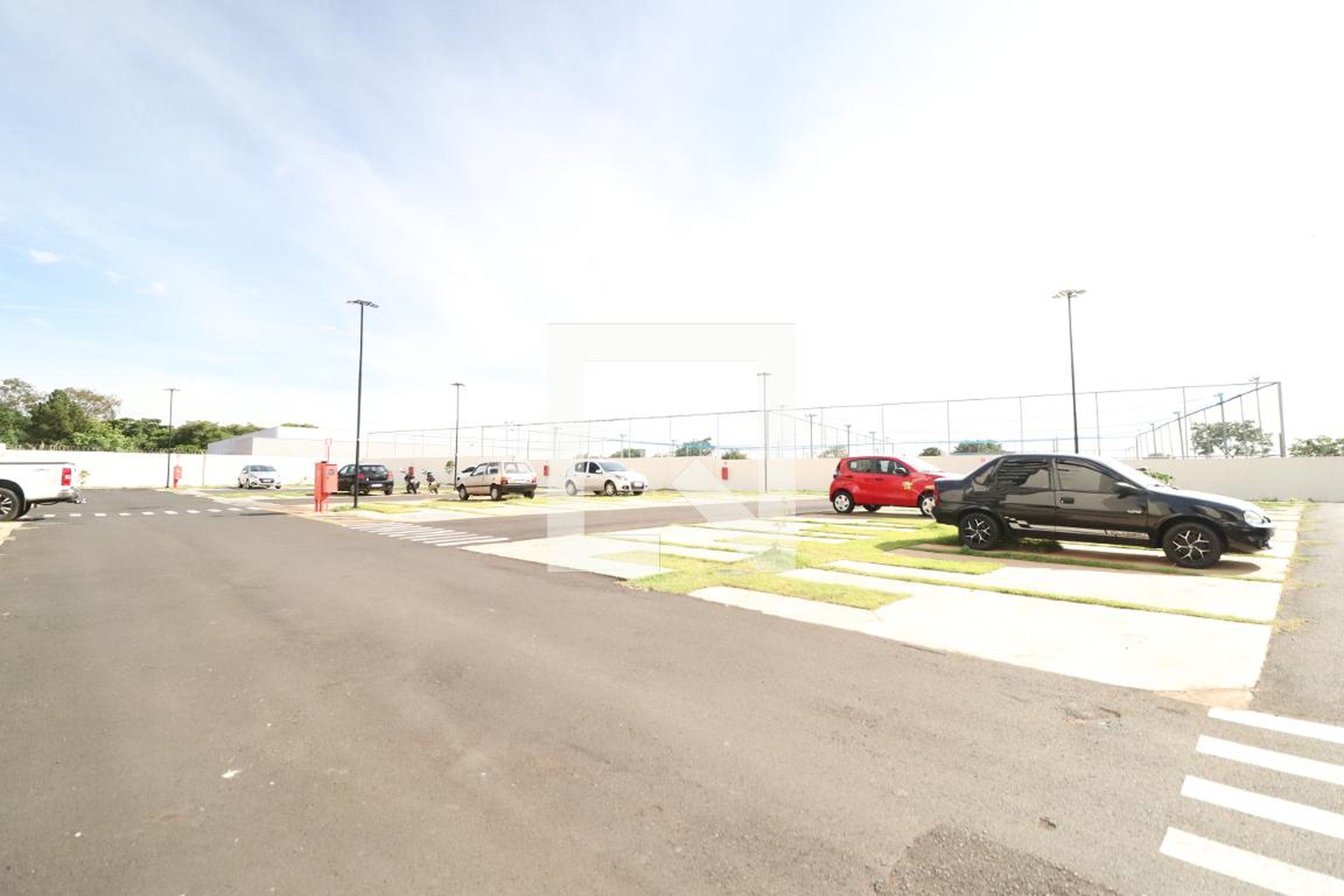 Estacionamento - Residencial Novo Holanda