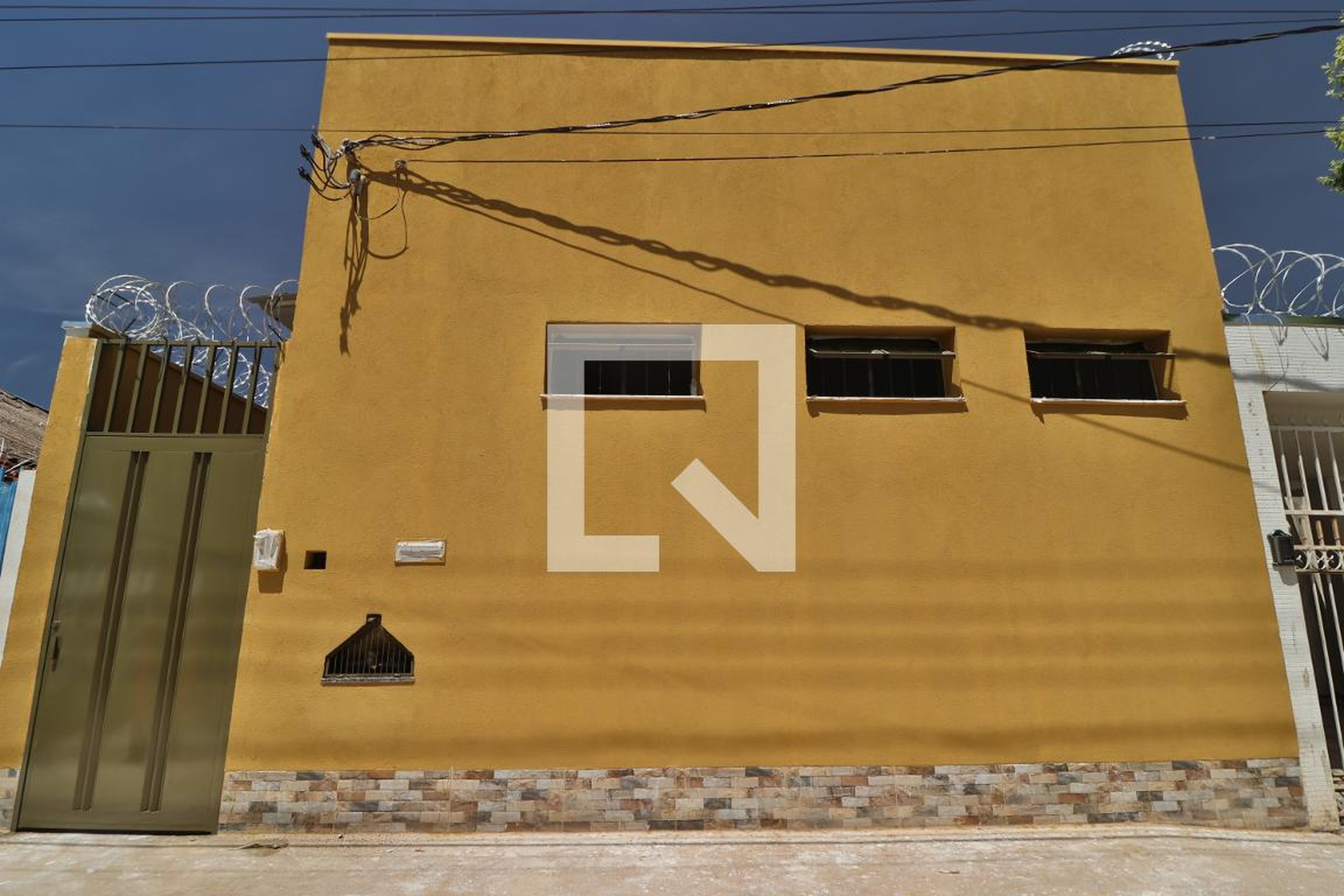 Fachada Condomínio em Rua José Andraus, 635