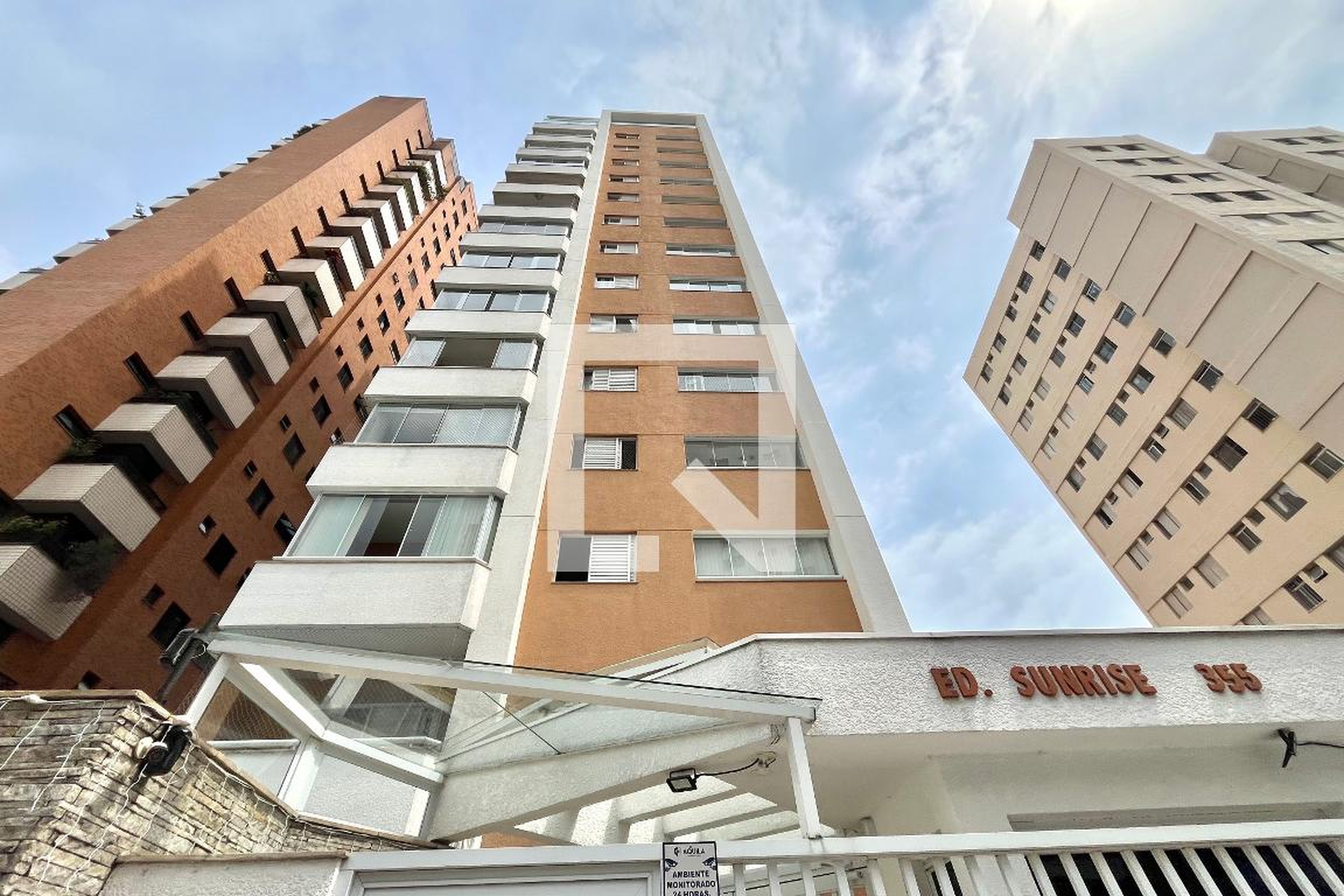 Fachada Condomínio Sunrise