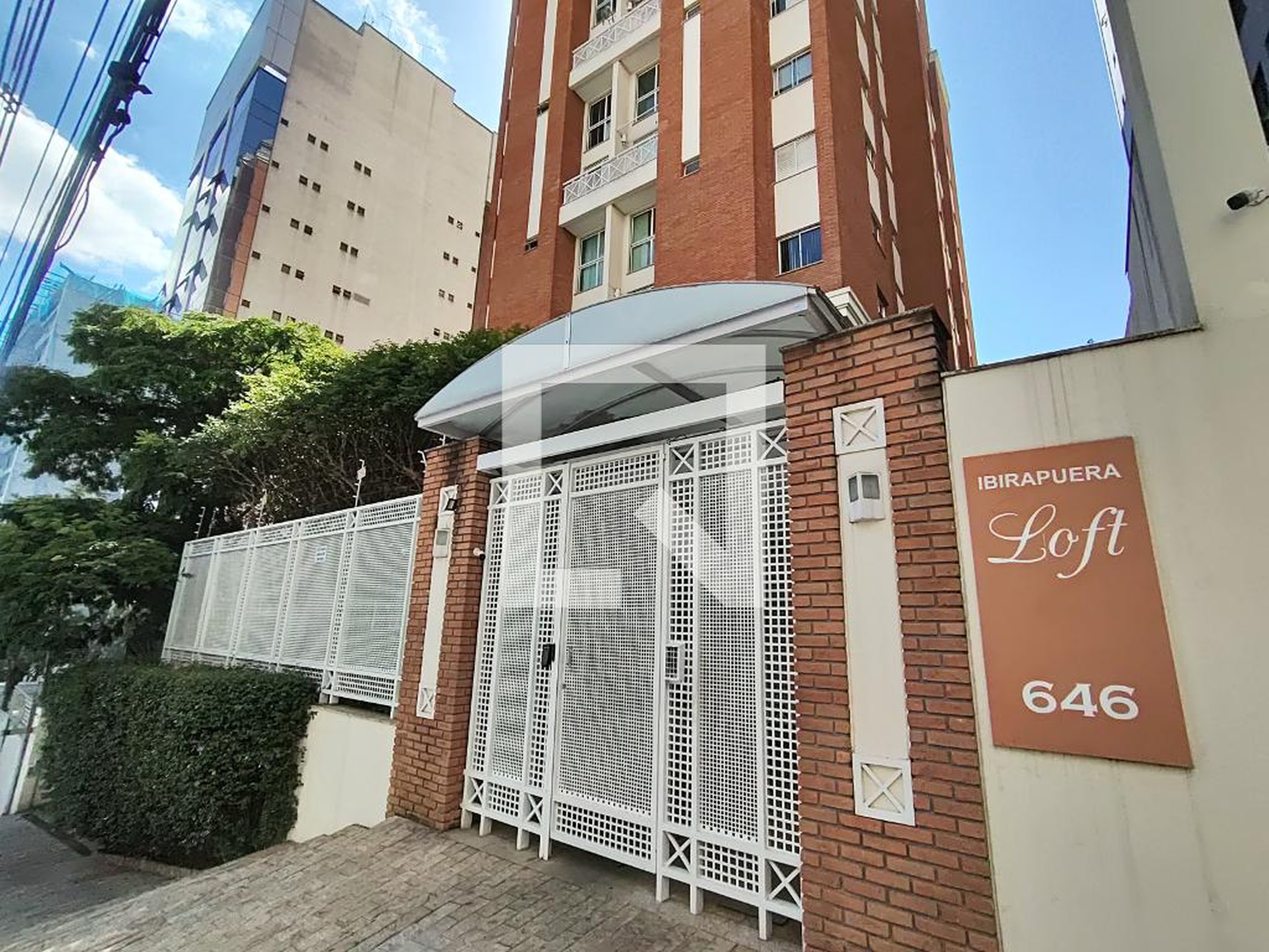 Fachada Condomínio Ibirapuera Loft