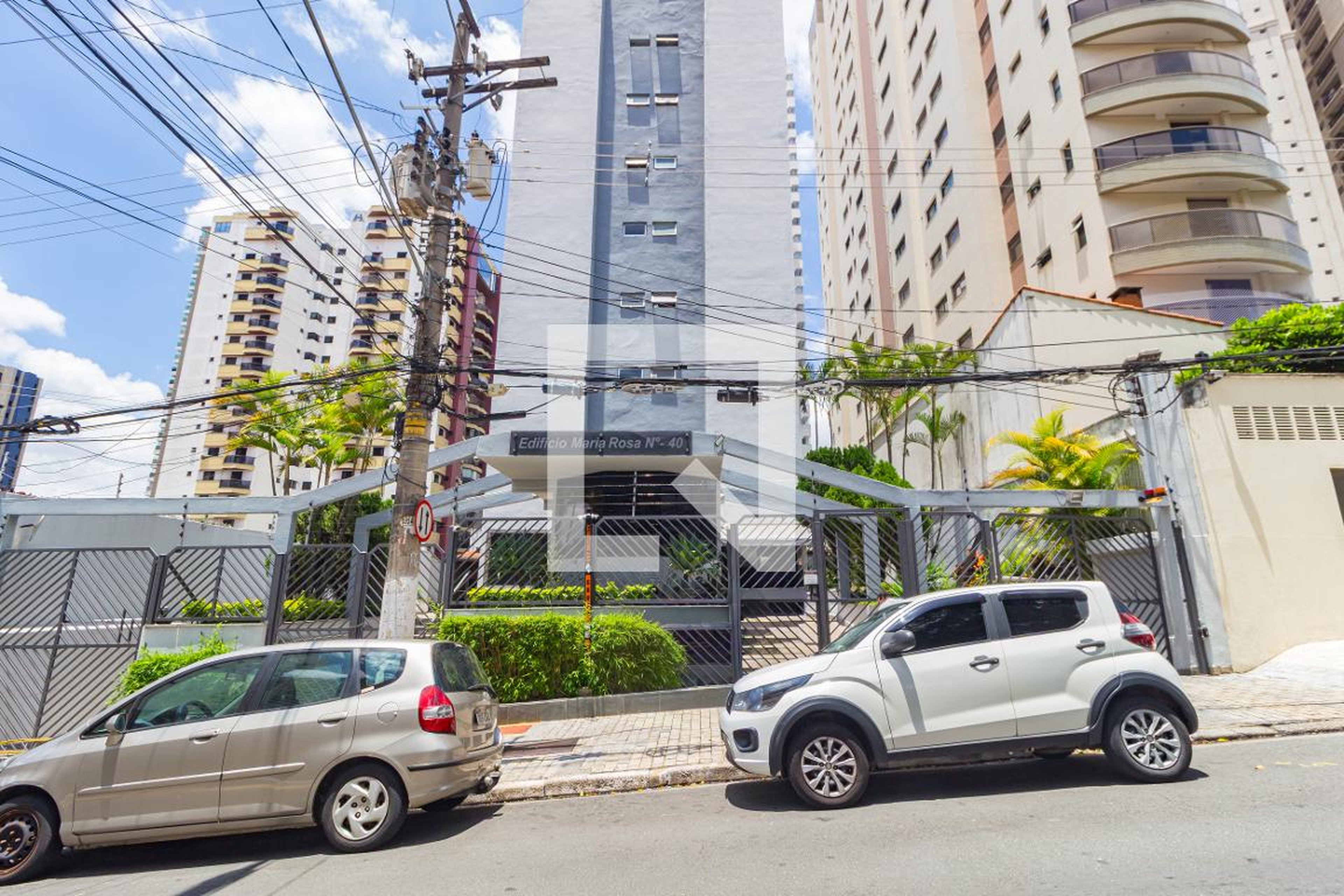 Fachada Condomínio Maria Rosa