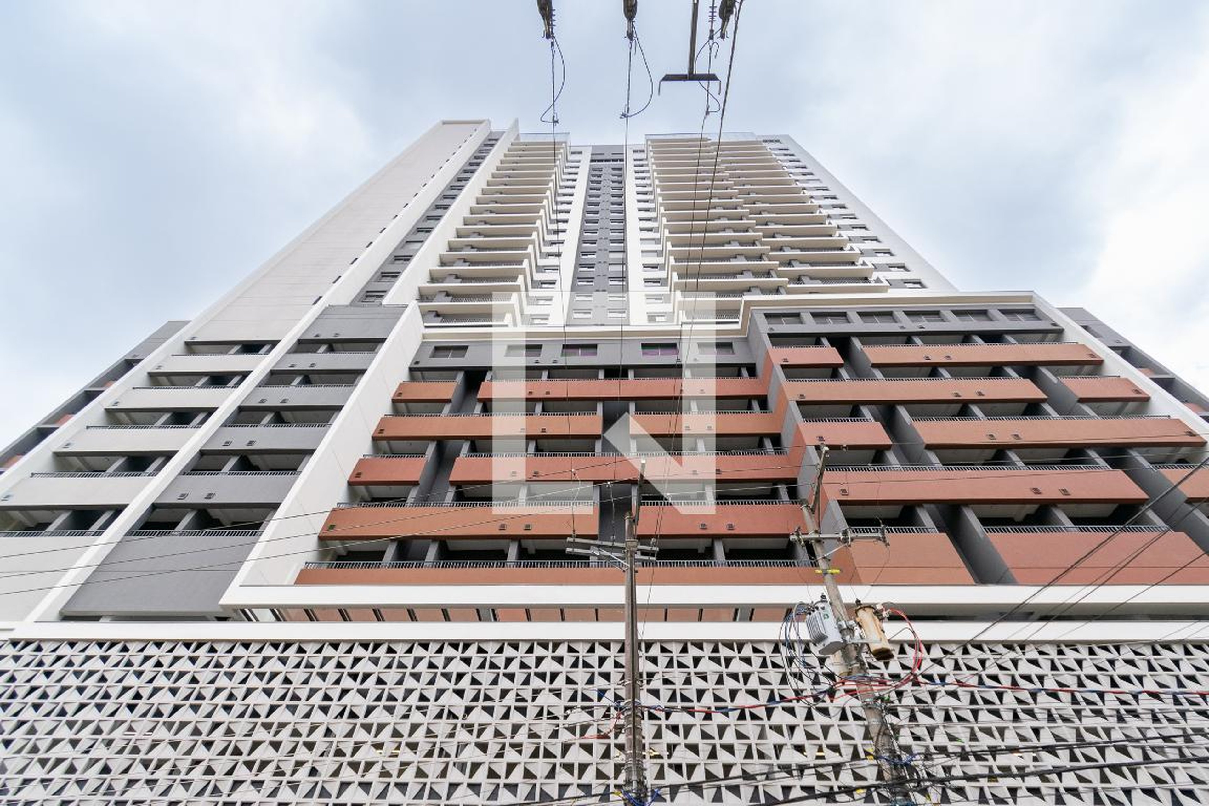 Fachada Condomínio Raízes Vila Mascote