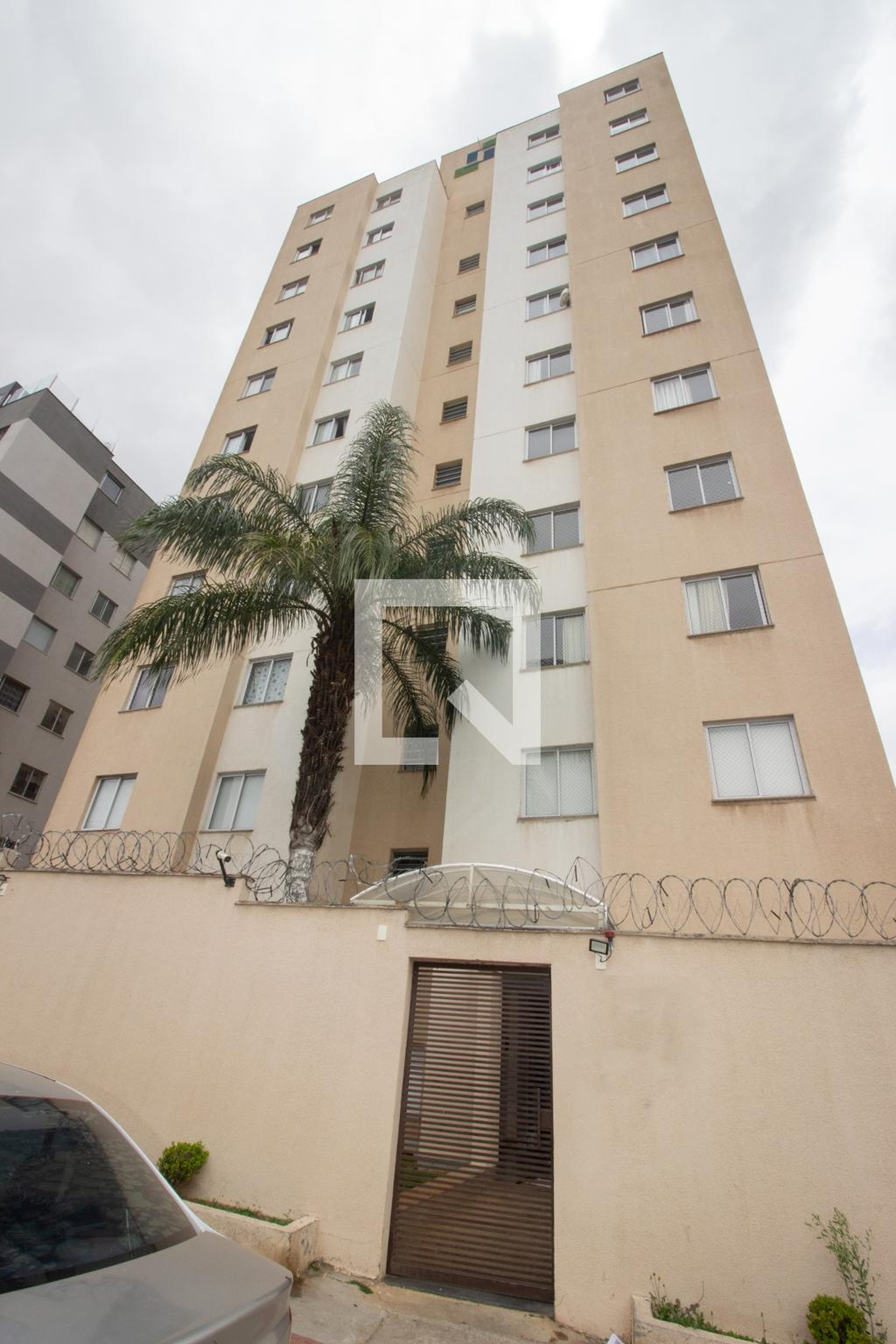 Fachada Condomínio em Avenida Padre Joaquim Martins, 1159