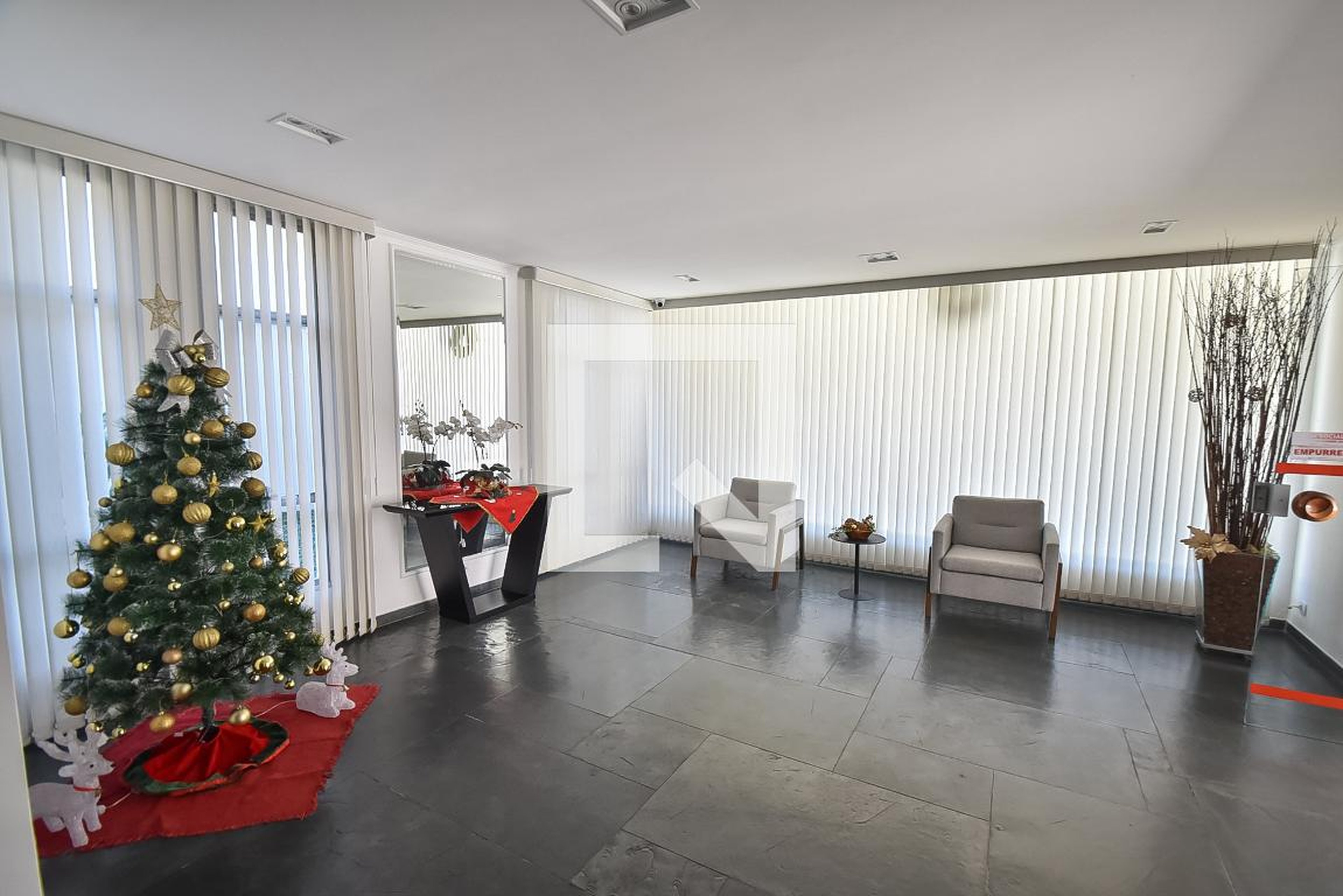 Hall de entrada - Edifício Maria Fernanda