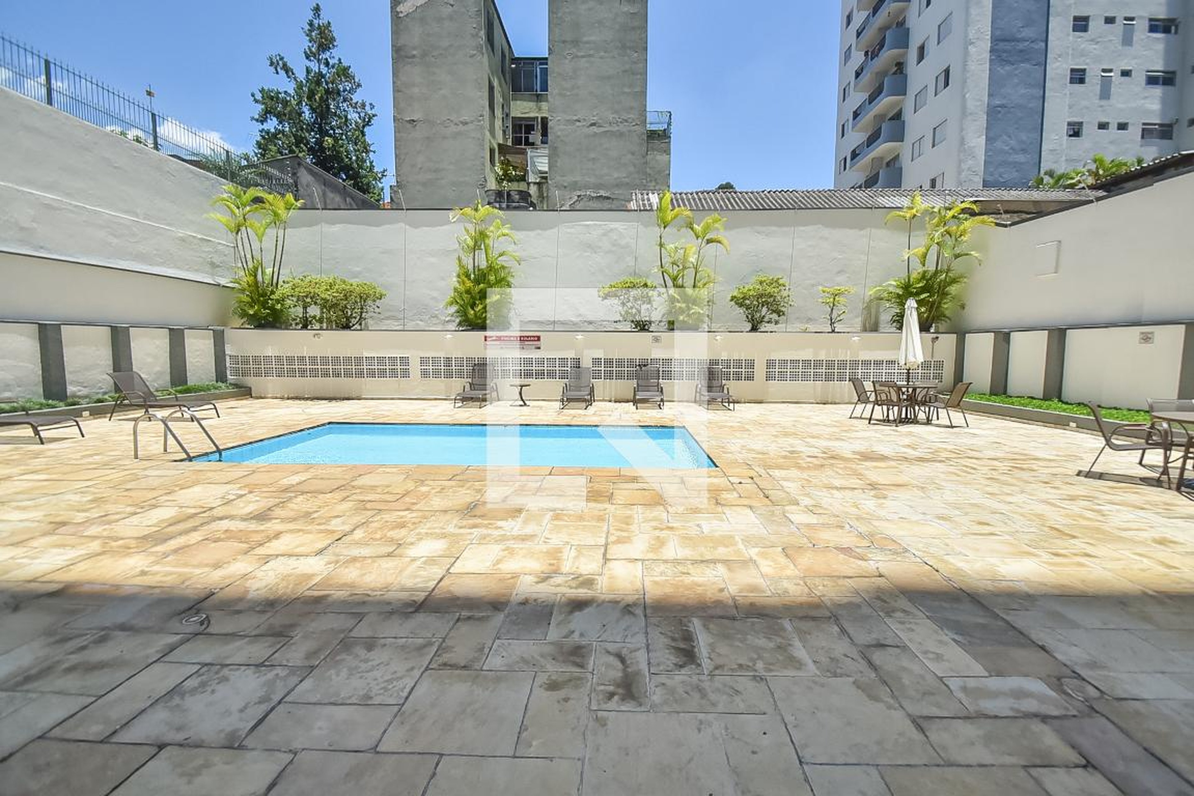 Piscina - Edifício Maria Fernanda