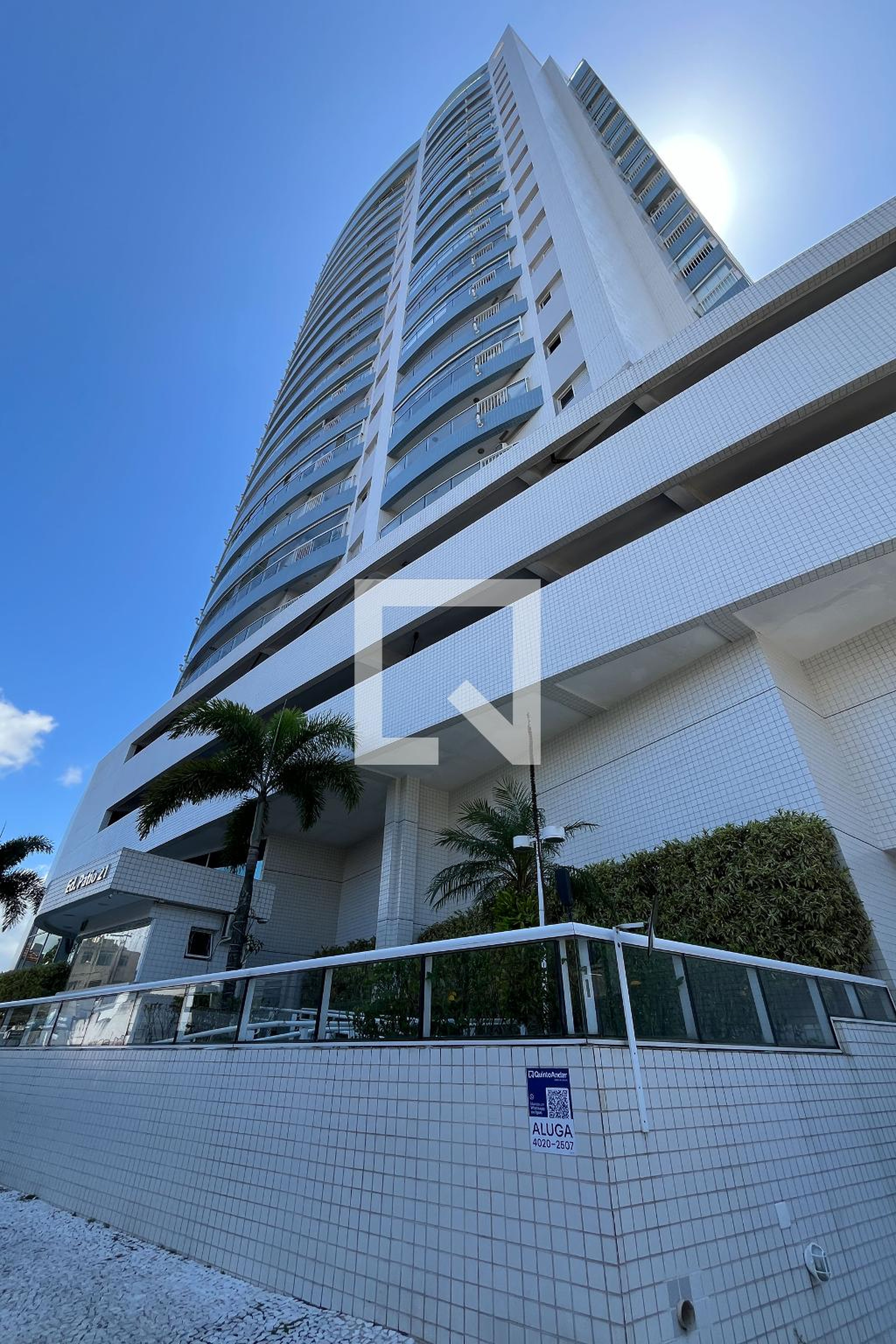 Fachada Condomínio Patio 21