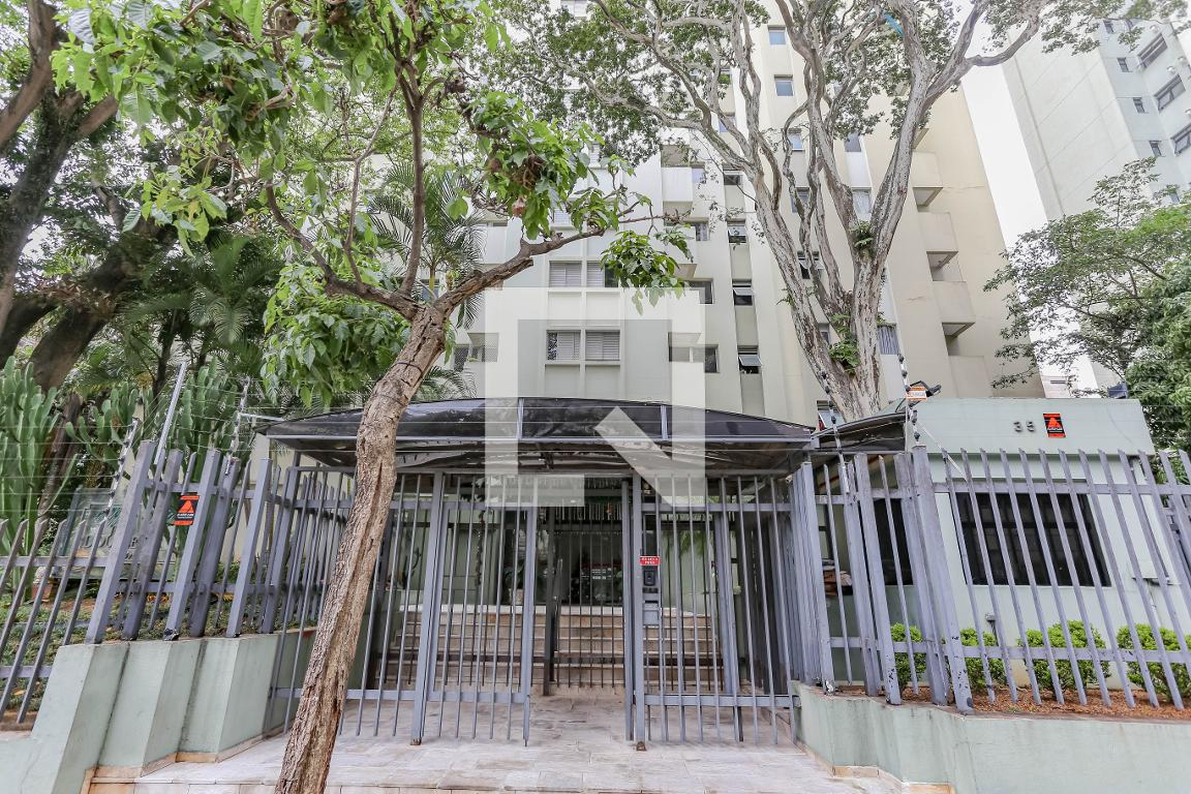 Fachada Edifício Residencial Double Tree Park