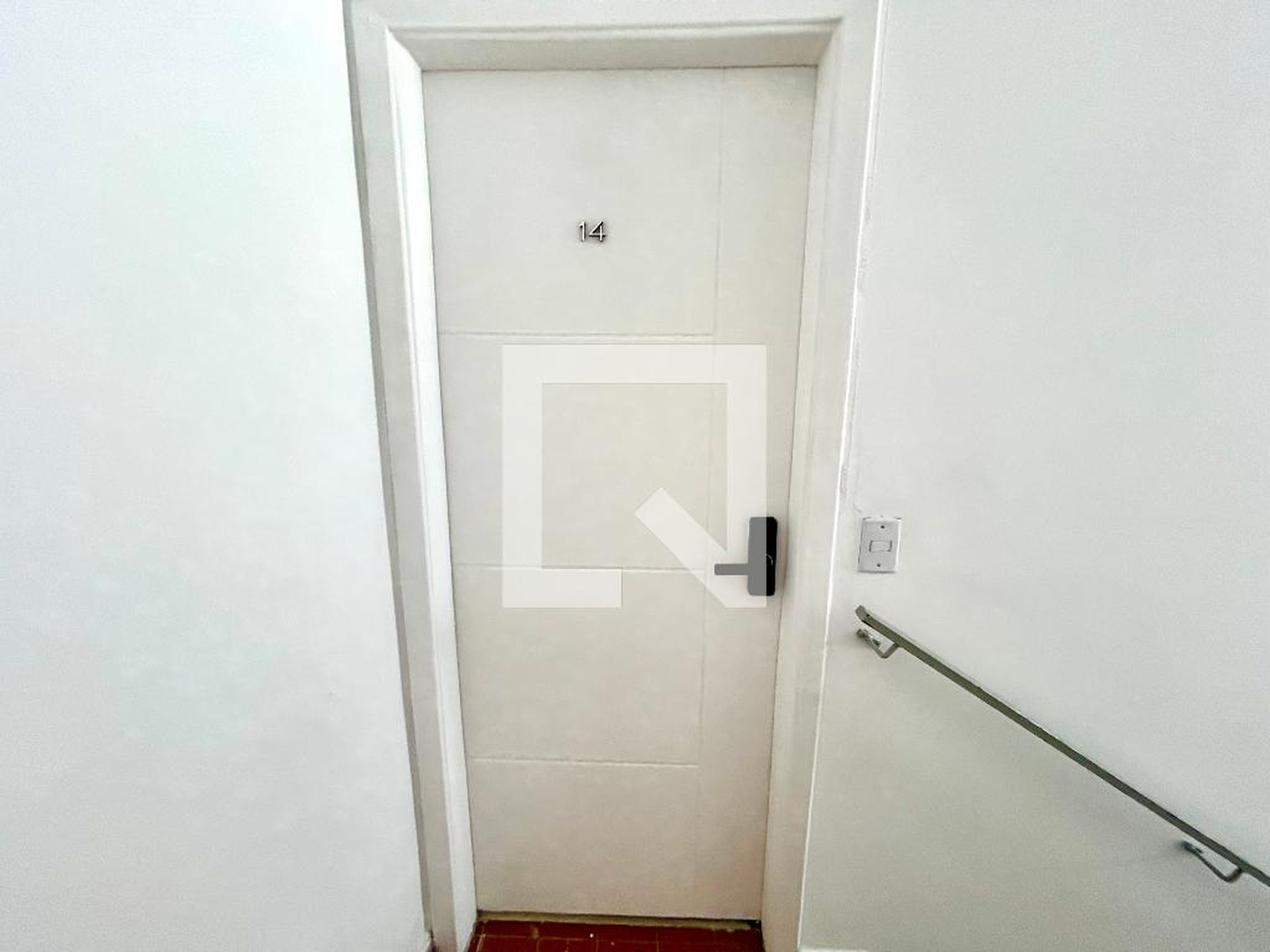 Hall de entrada Condomínio em Rua Morro Agudo, 82