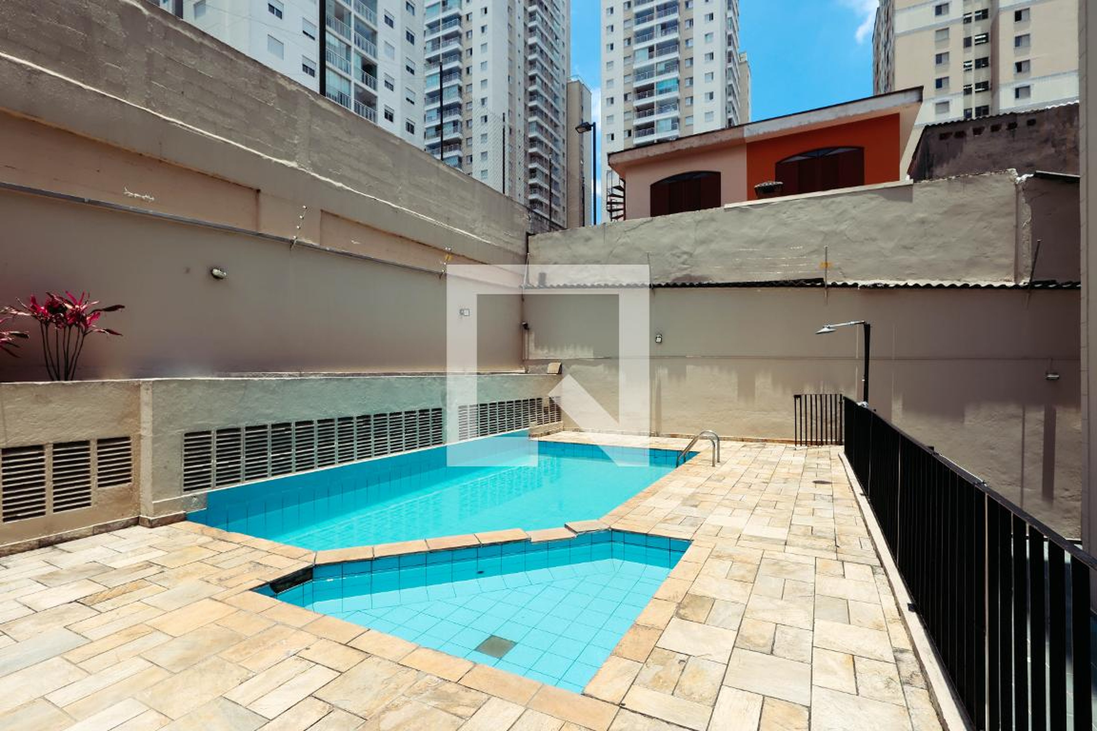 Piscina - Edifício Renata
