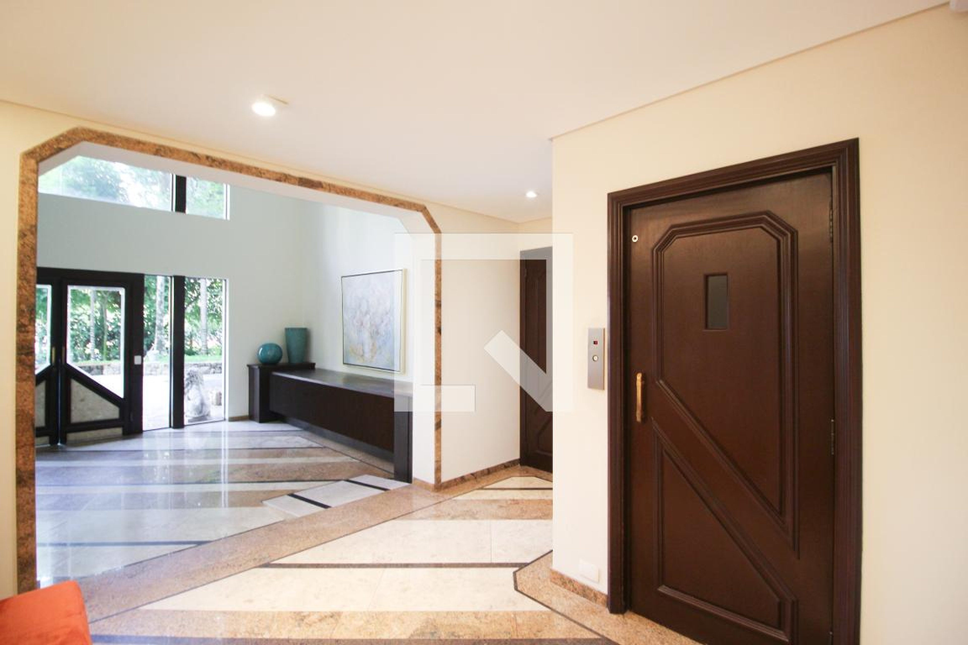 Hall - Piazza Di Spagna