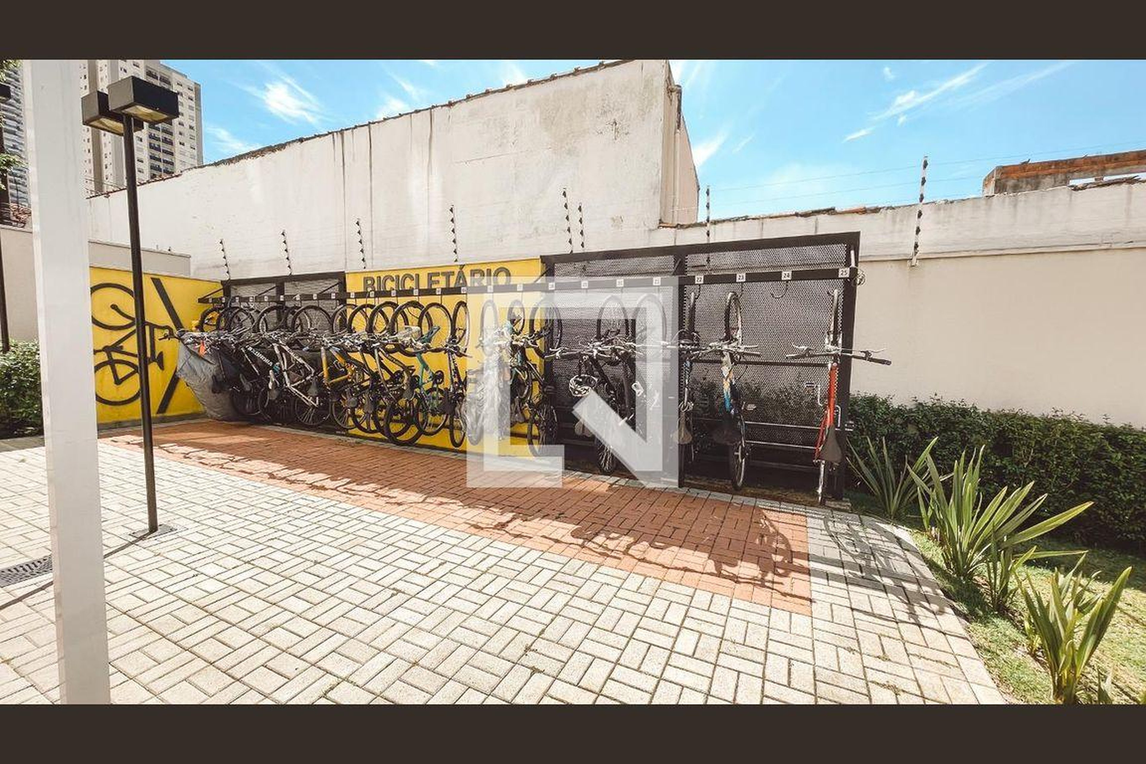 Bicicletário - Mobi One