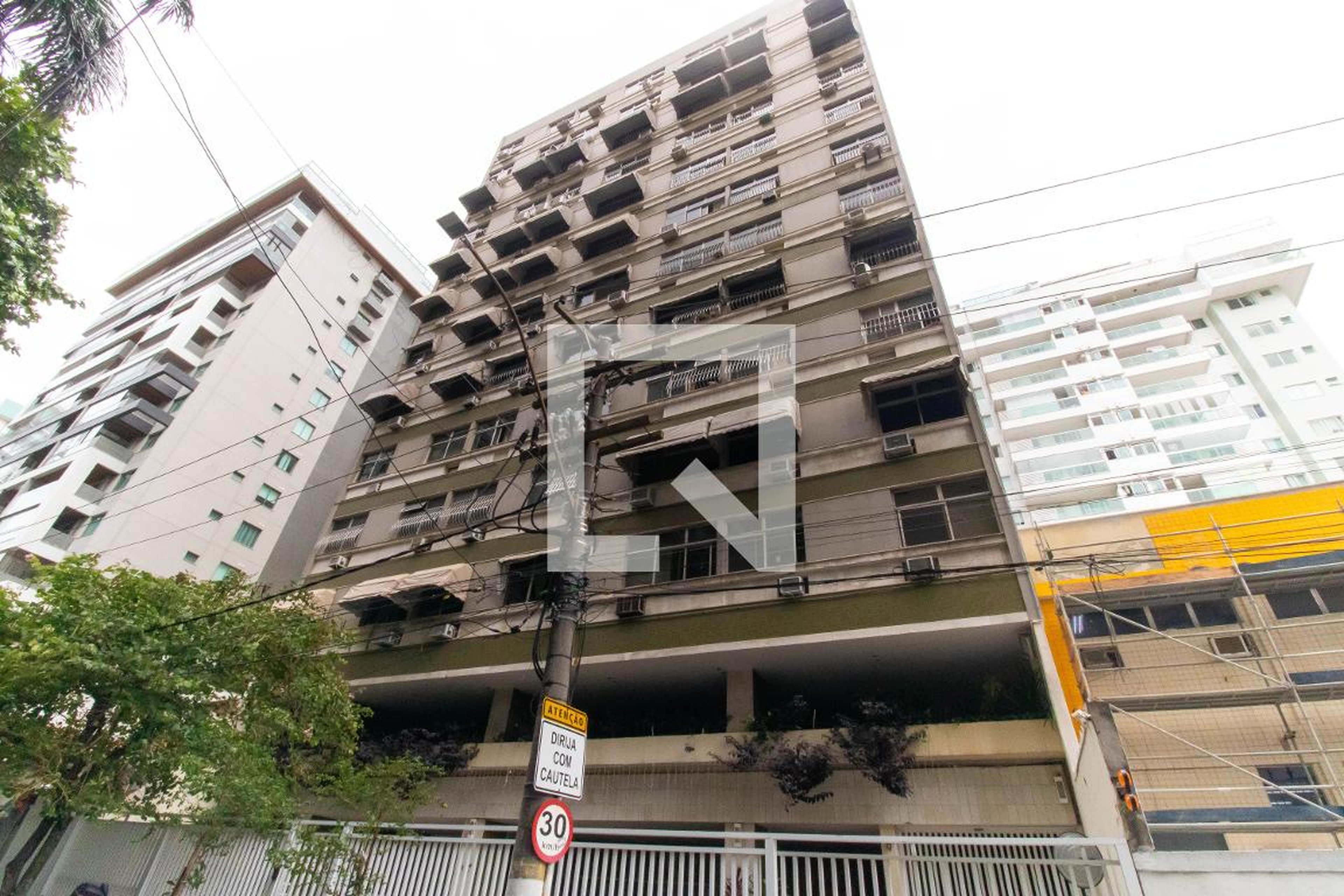 Fachada Condomínio Itapuã