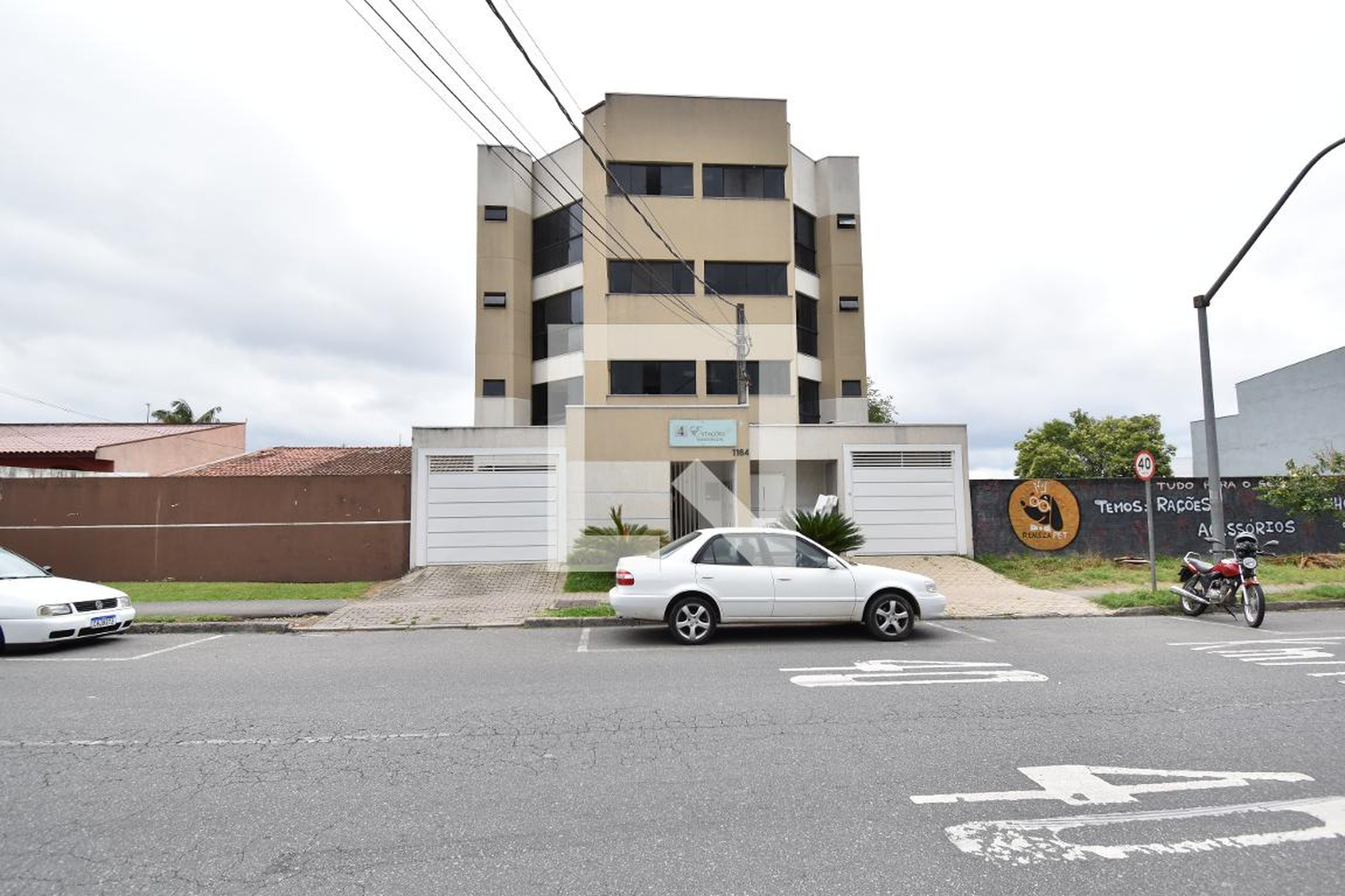 Fachada Condomínio 4 Estações