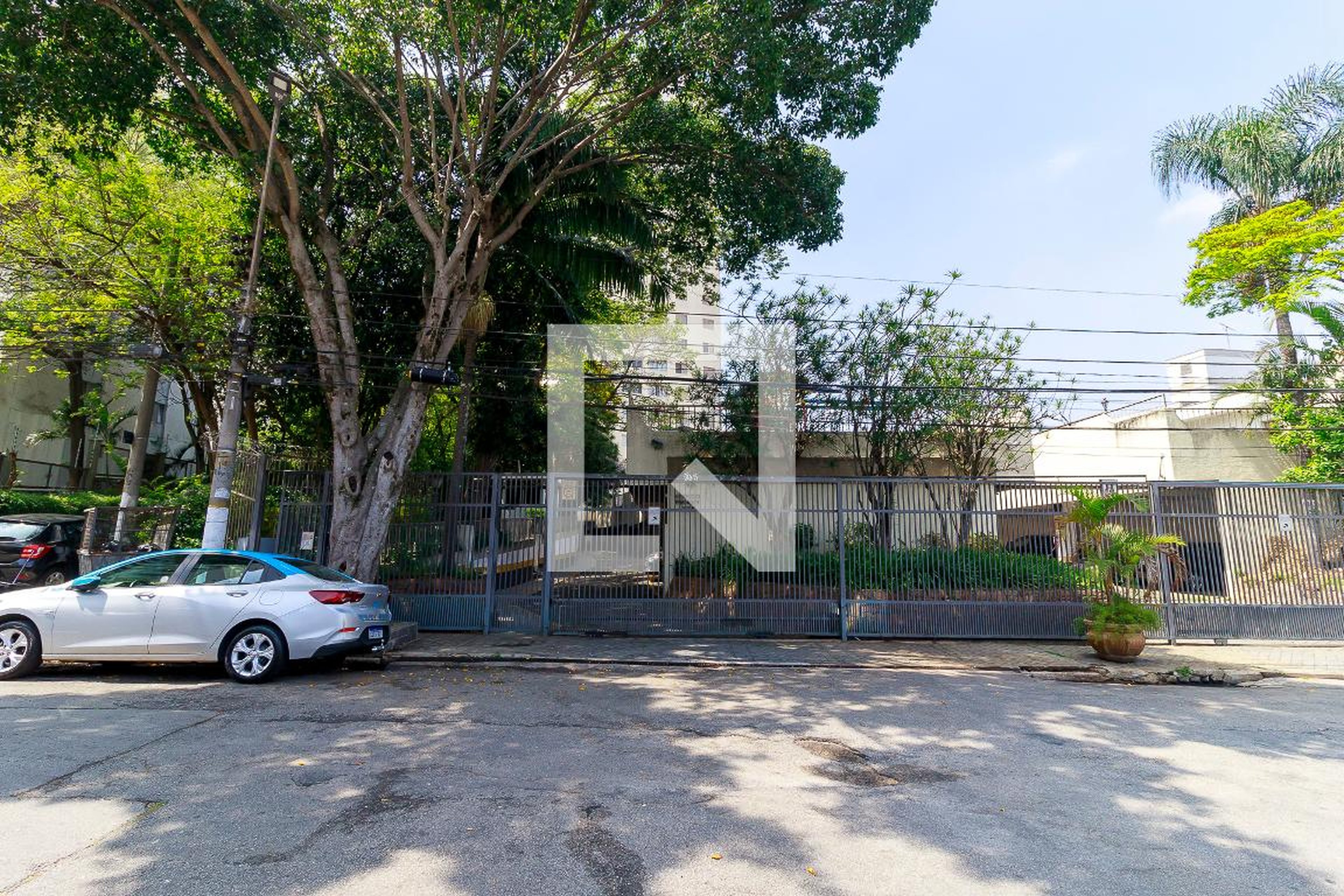 Fachada Edifício Renoir