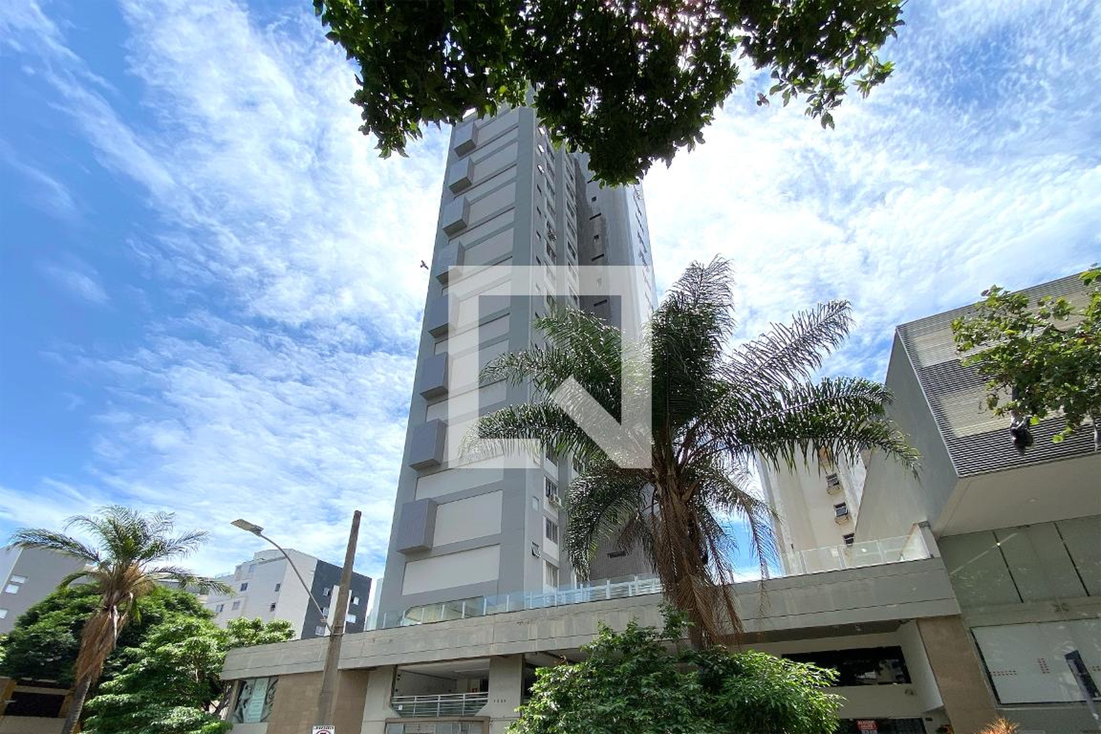 Fachada Edifício Romualdo Cançado