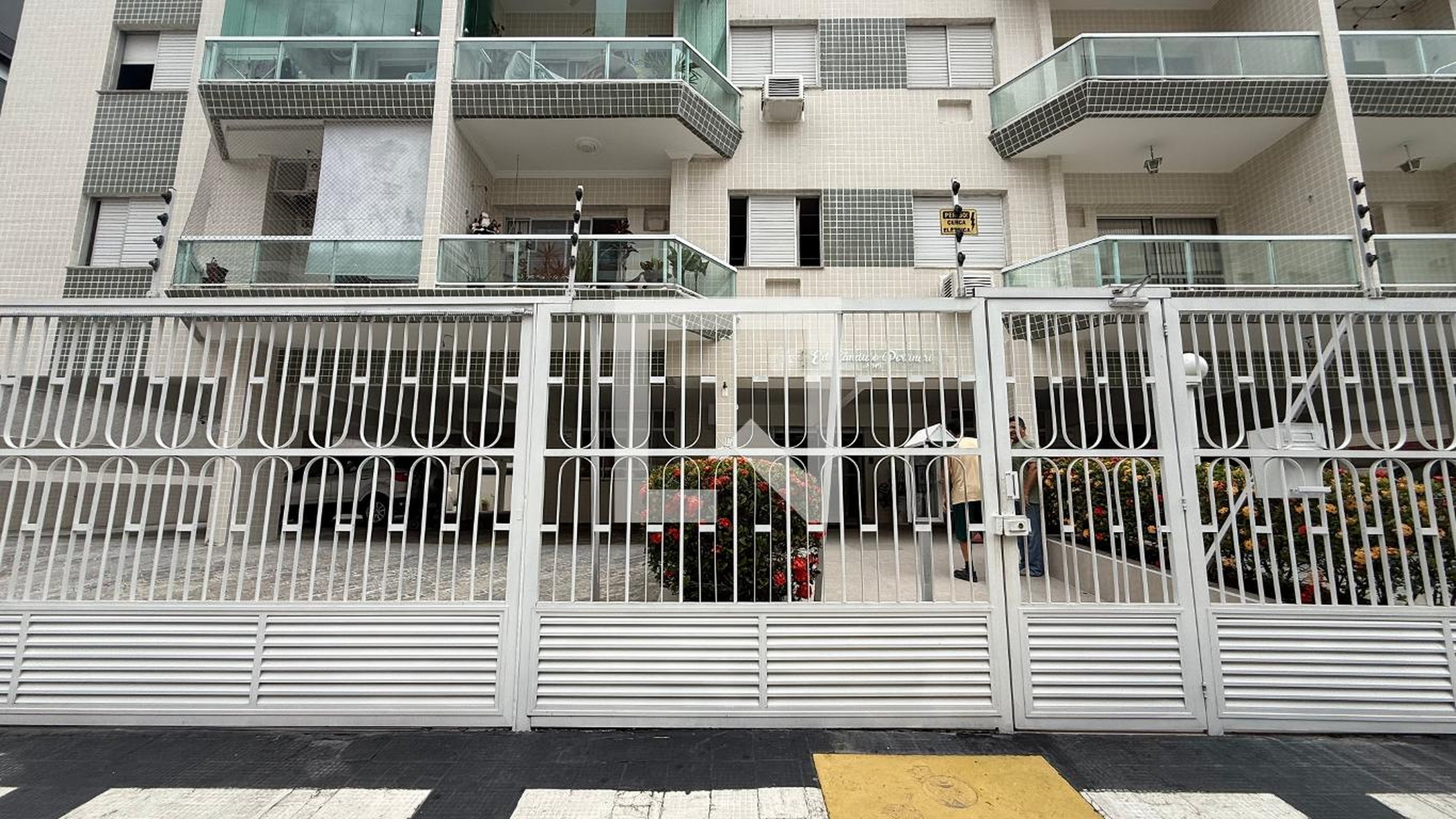 Fachada Condomínio Candido Portinario