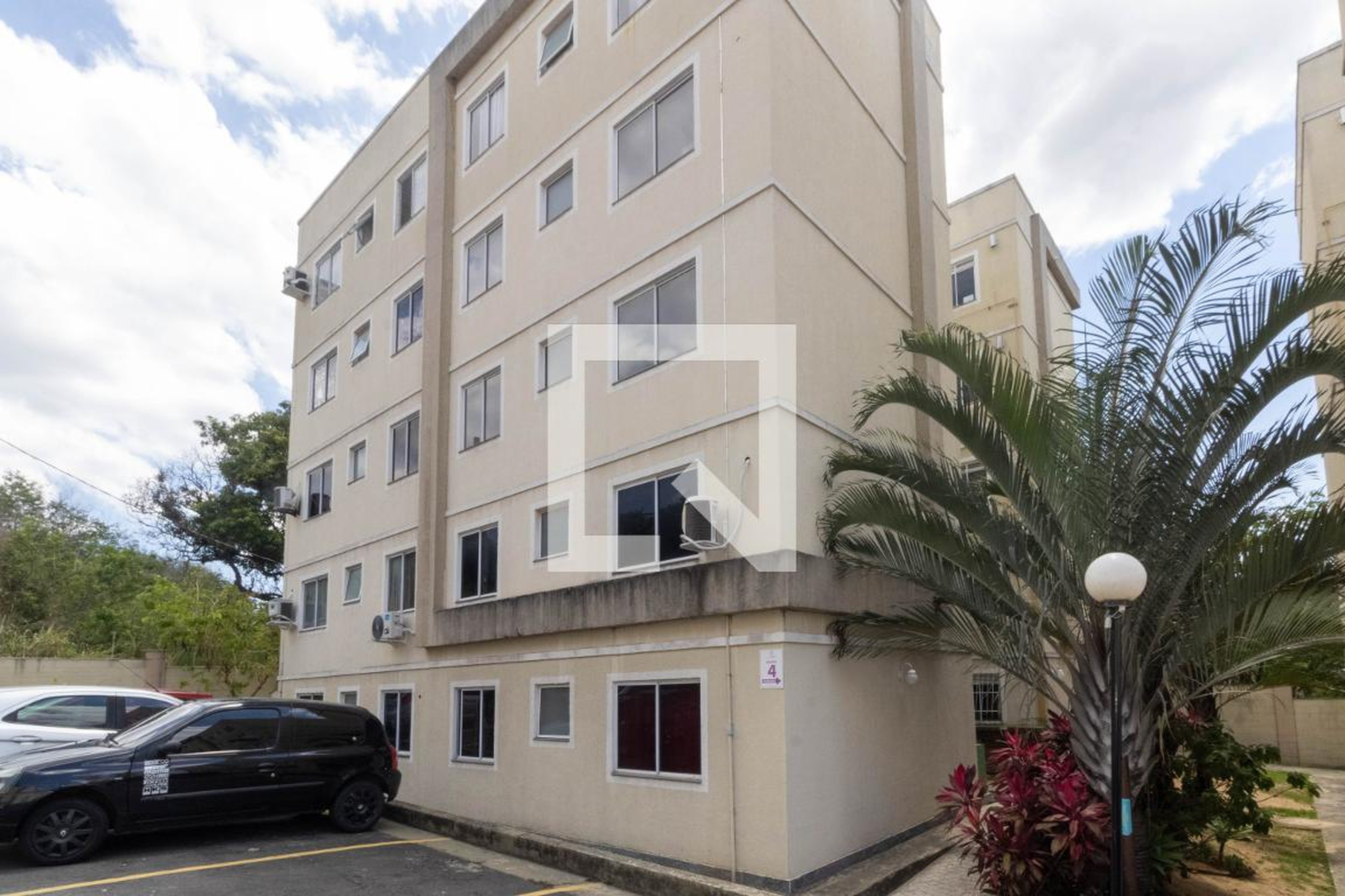 Fachada do Prédio Condomínio Parque Riviera Tropical