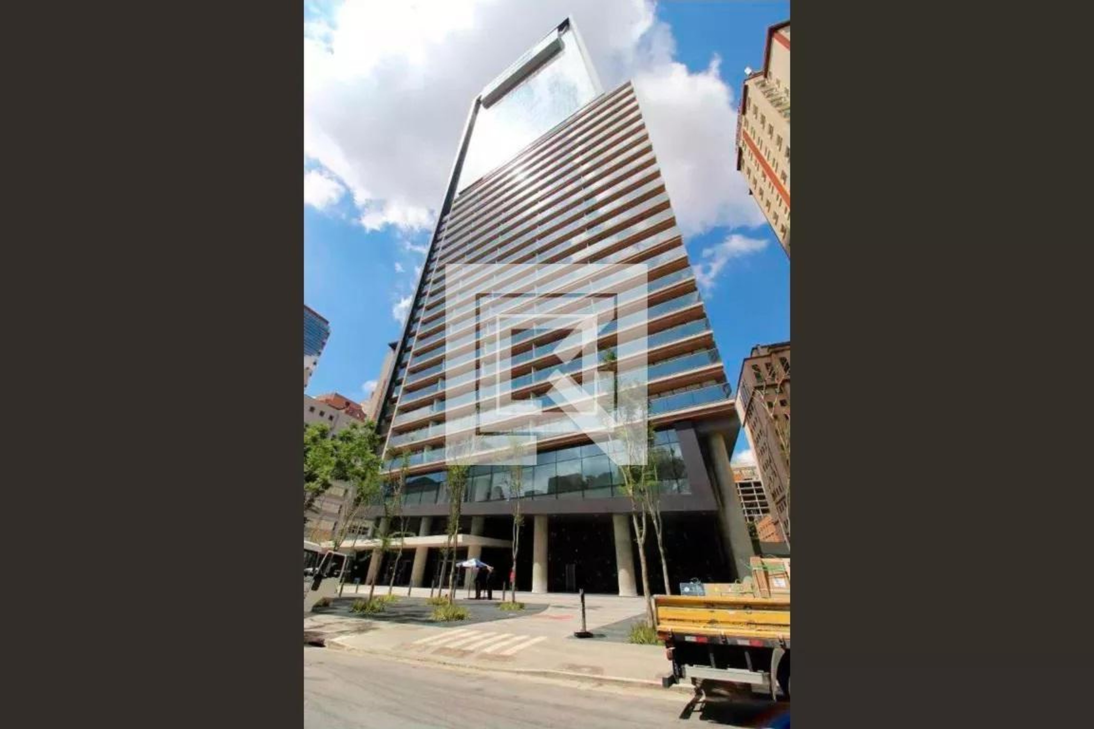 Fachada Condomínio W Residences São Paulo
