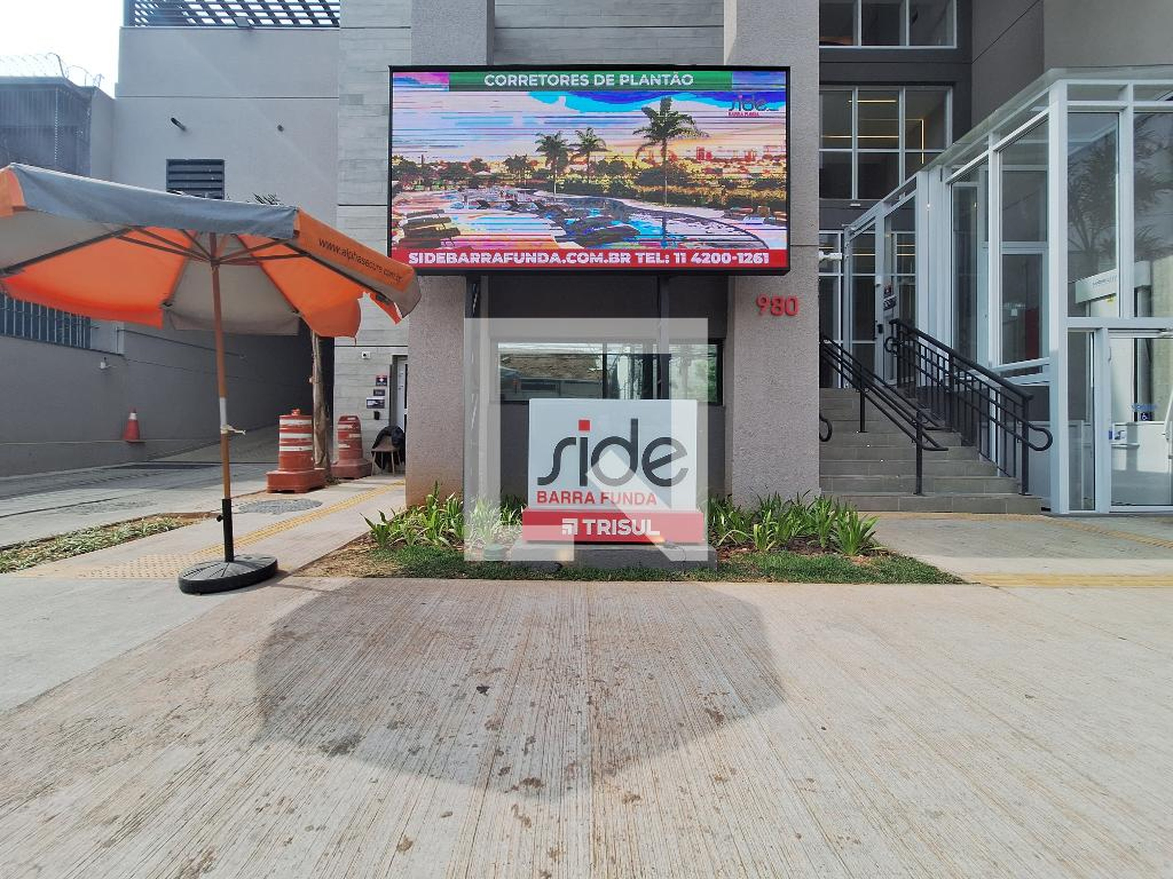 Fachada Condomínio Side Barra Funda