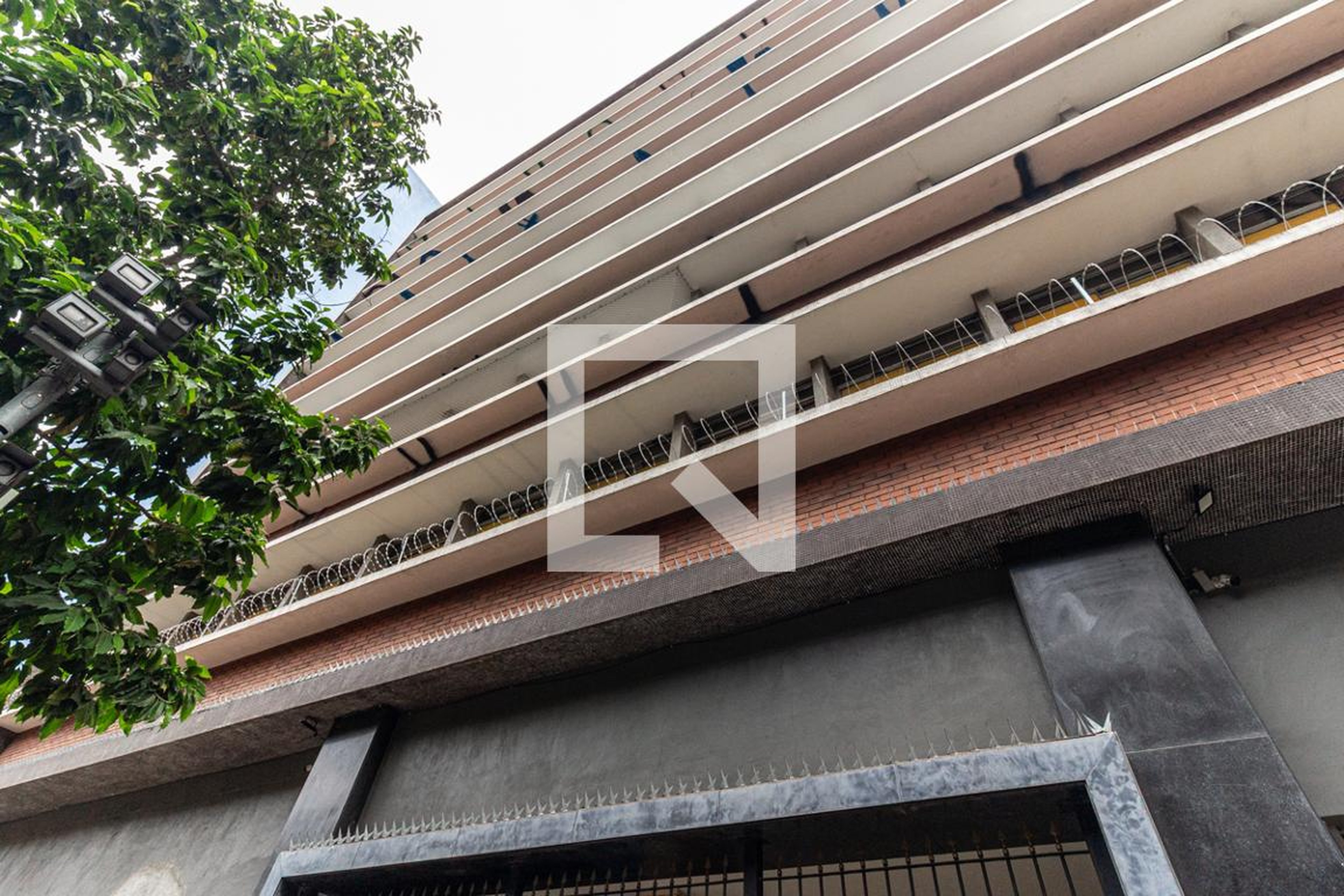 Fachada Condomínio em Rua Amaral Gurgel, 59