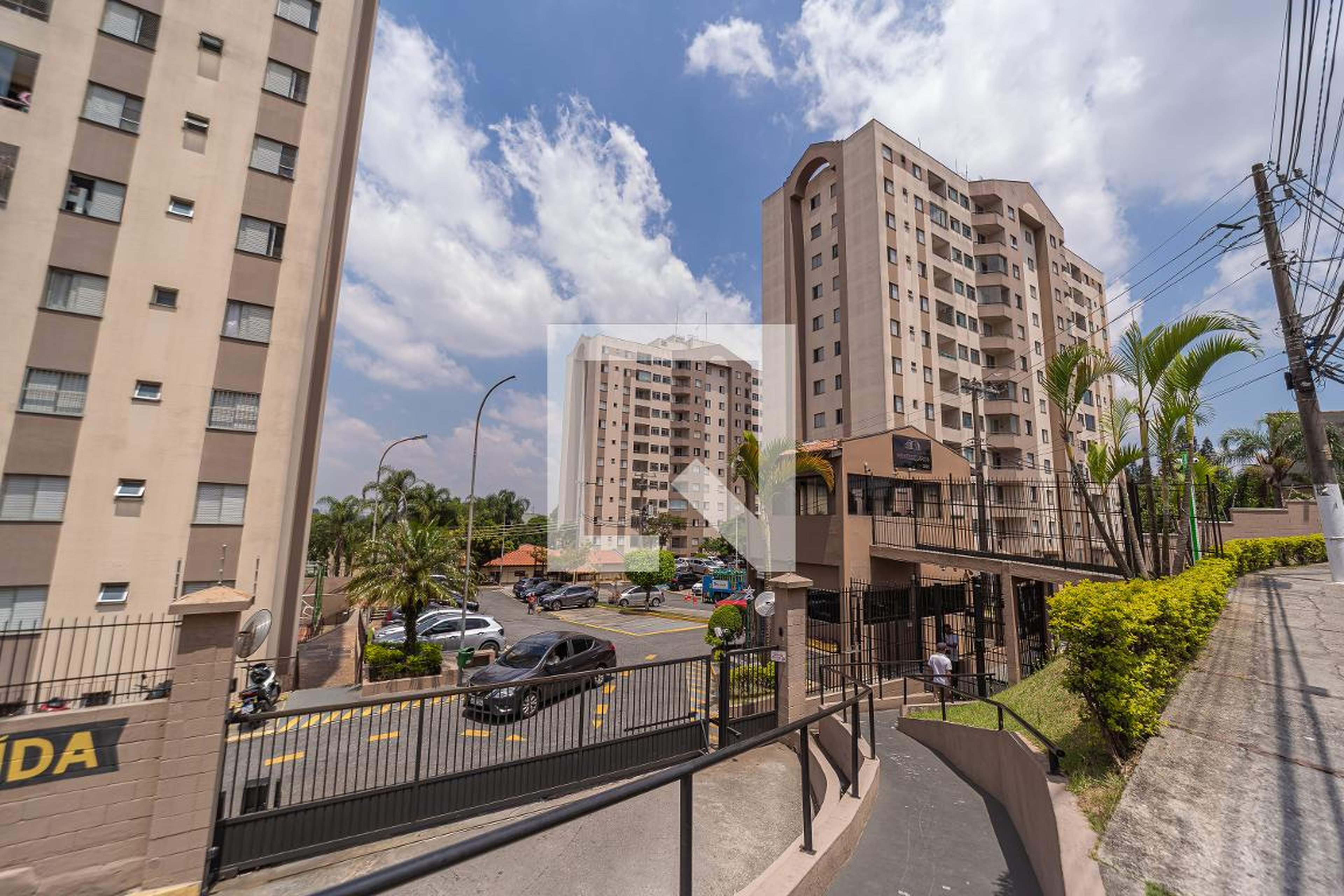 Fachada Condomínio Montes Claros