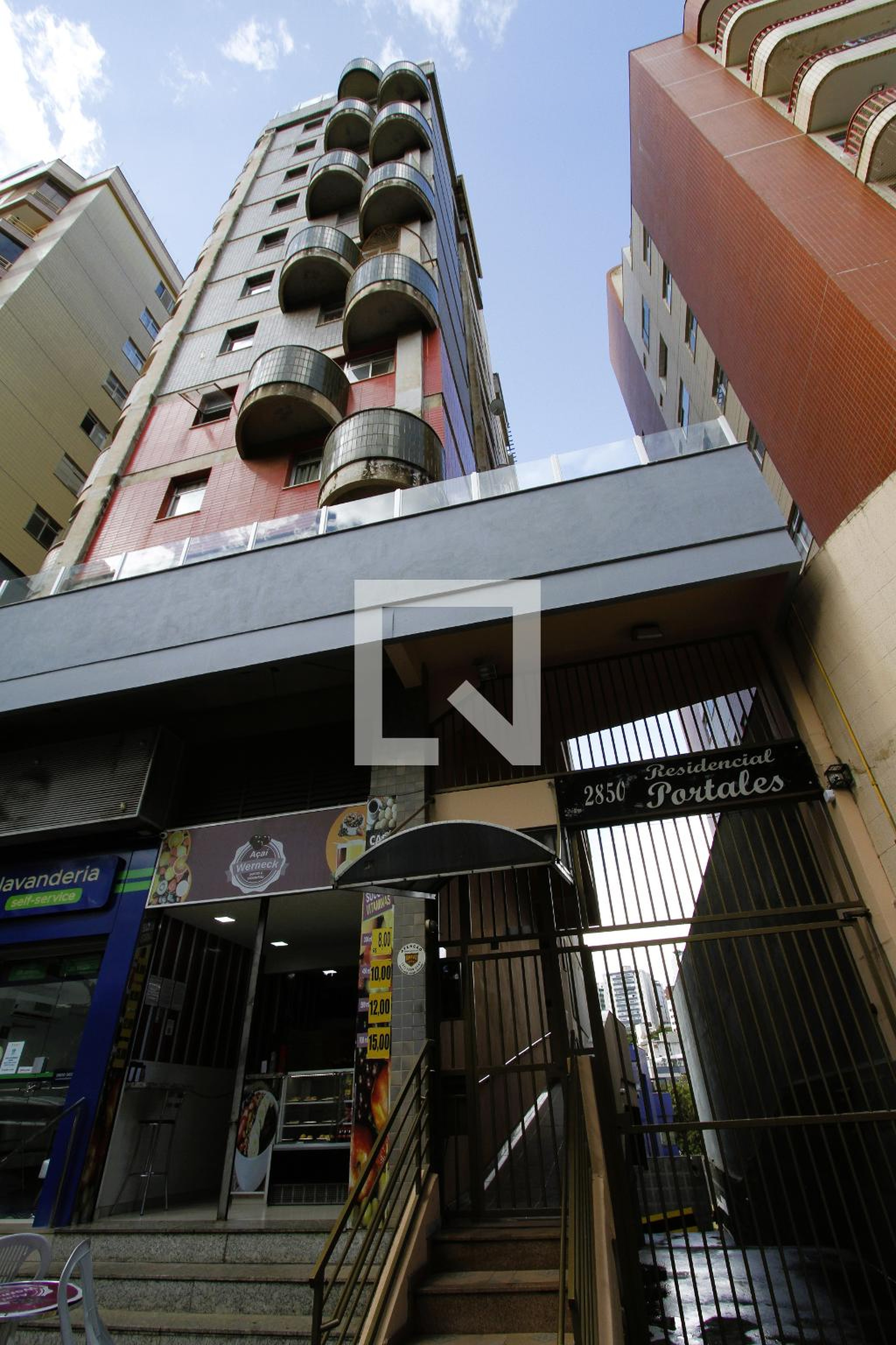 Fachada Condomínio em Avenida Professor Mário Werneck, 2850