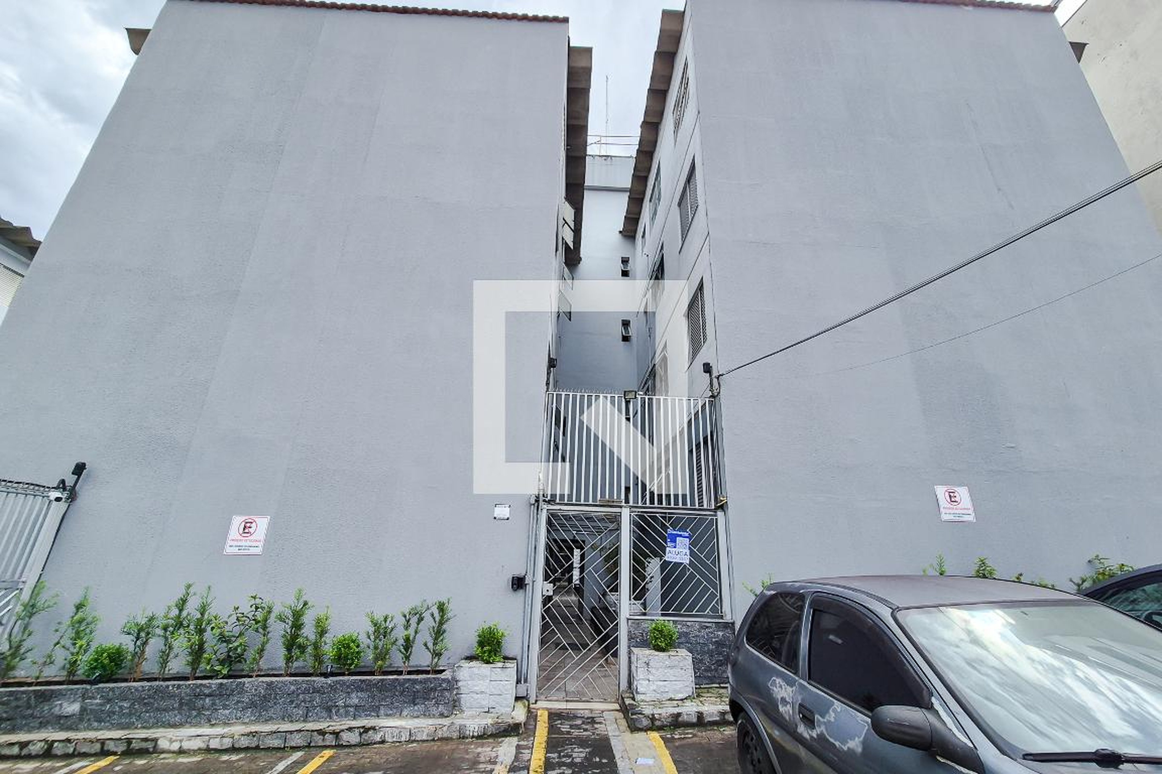 Fachada do Prédio Condomínio Regalo