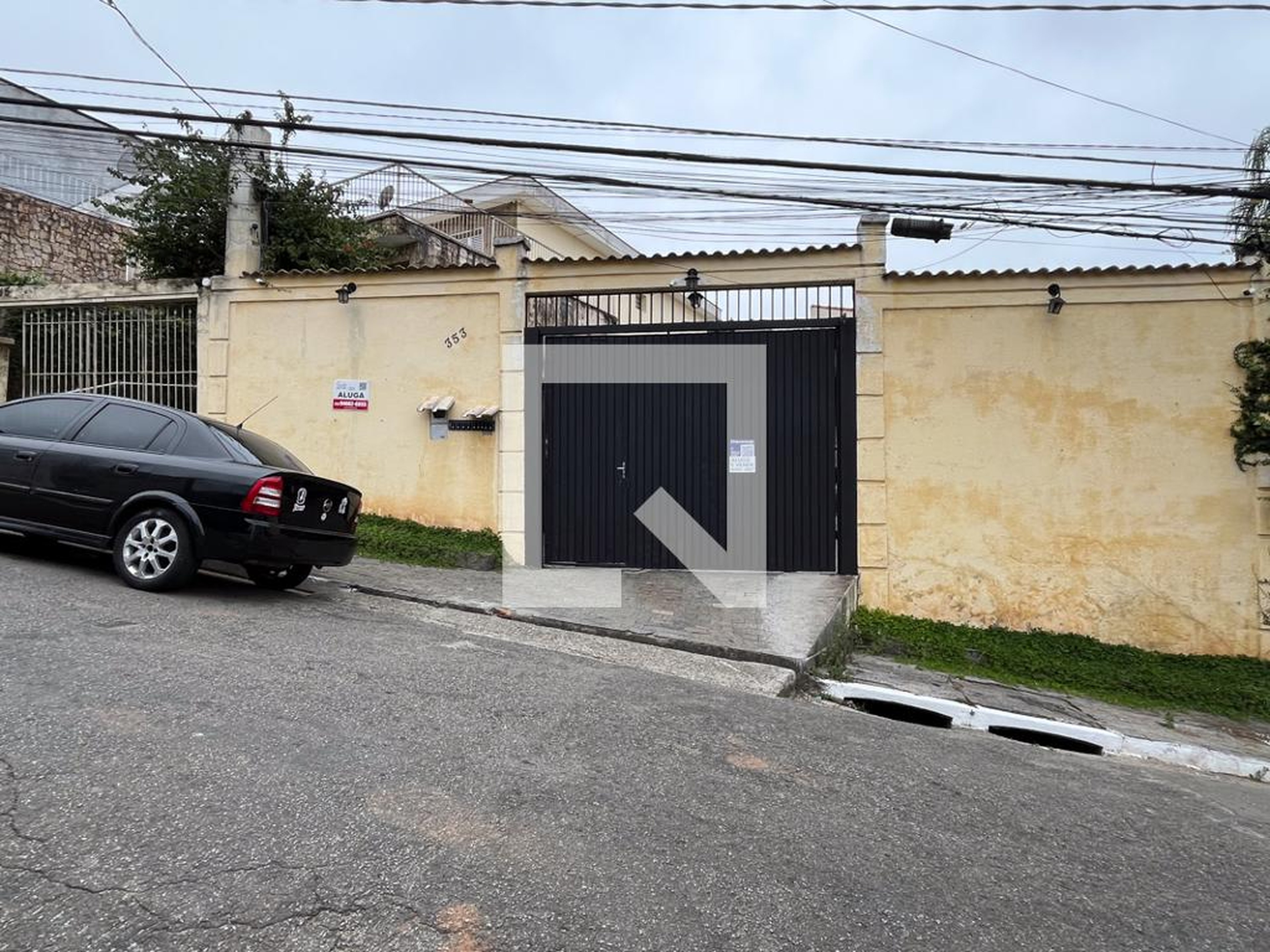 Fachada Condomínio em Rua São Diogo, 353