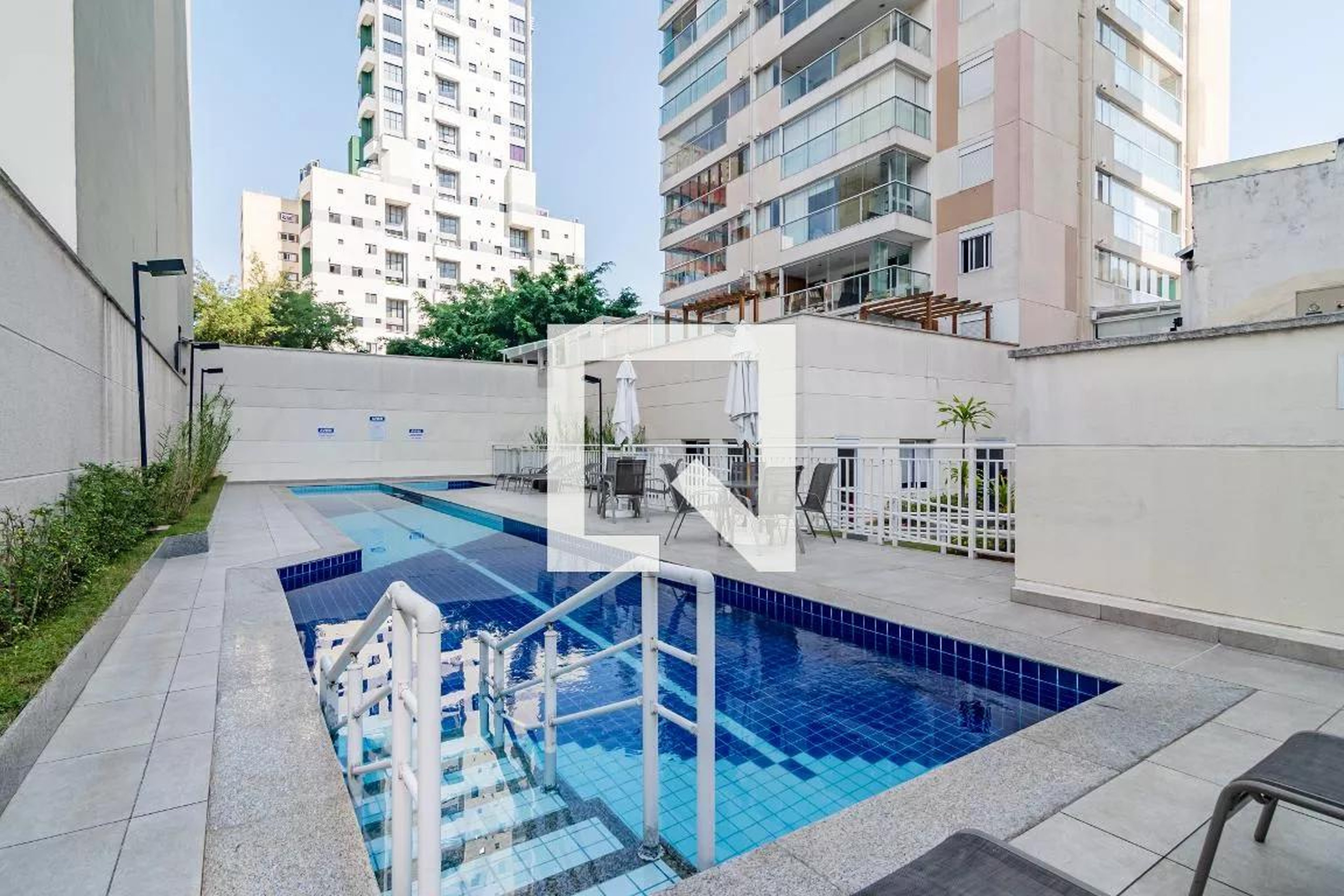 Piscina - Arts Mourato Coelho